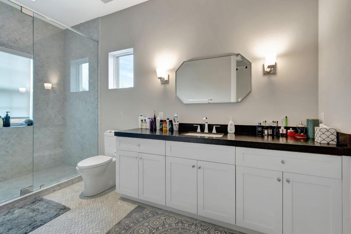 7140 Queenferry Circle