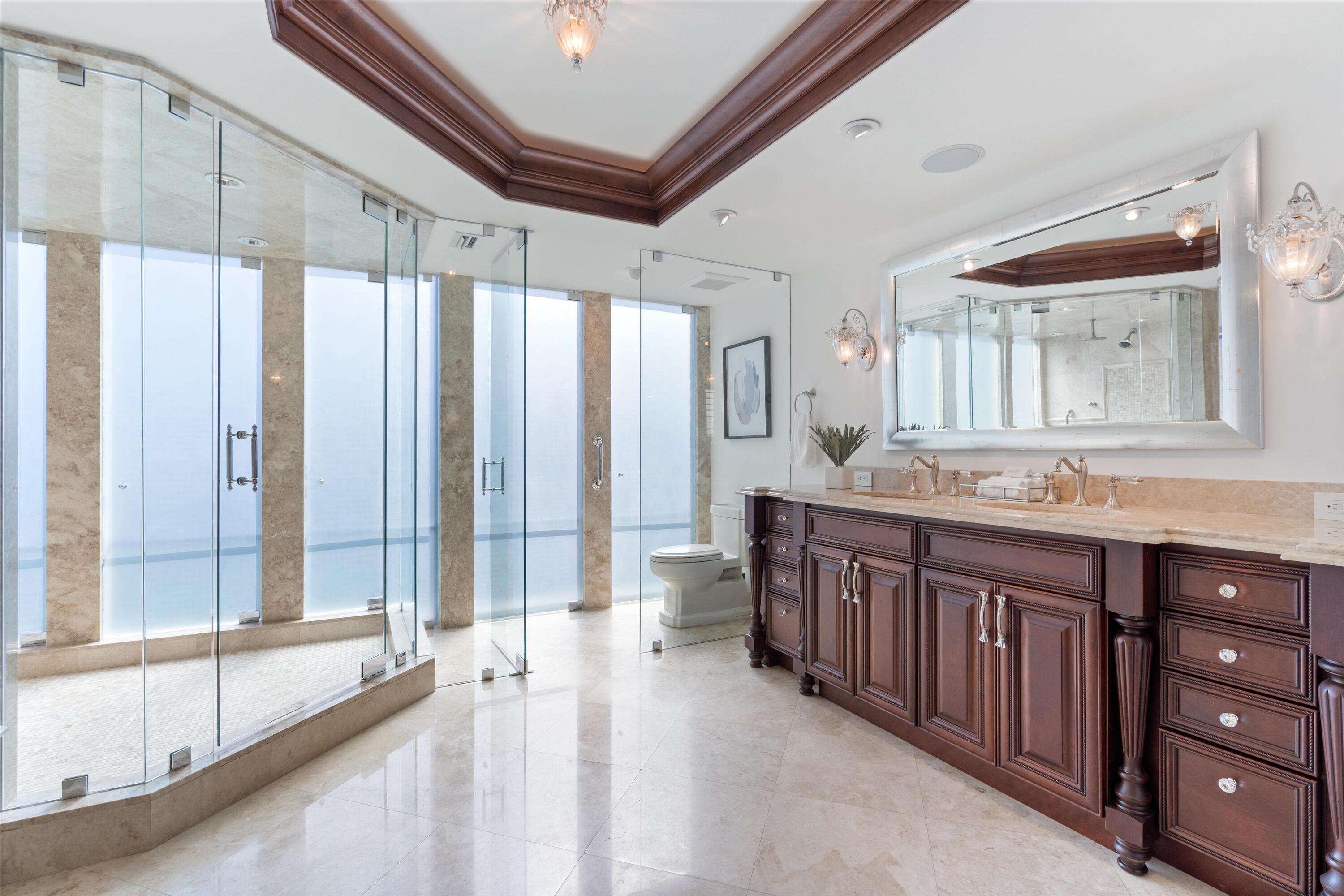 2155 S Ocean Boulevard 10