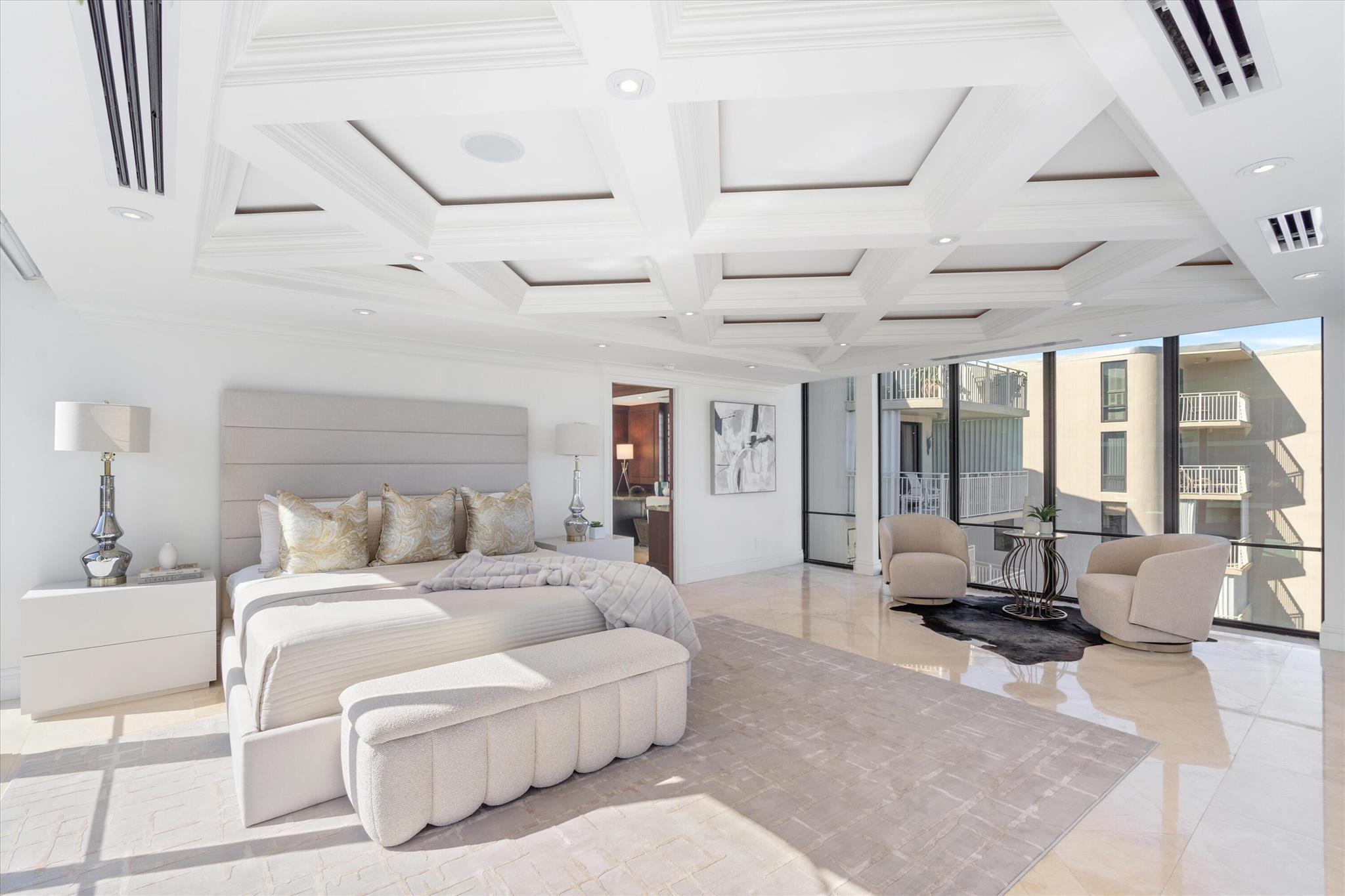 2155 S Ocean Boulevard 10