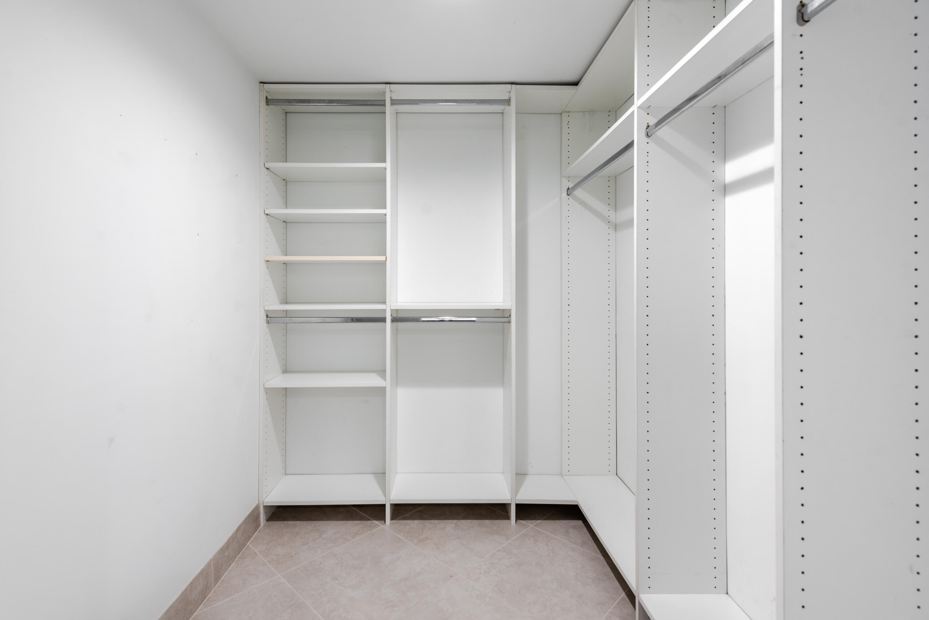 7515 Glendevon Lane, 602, Delray Beach Unit: 602