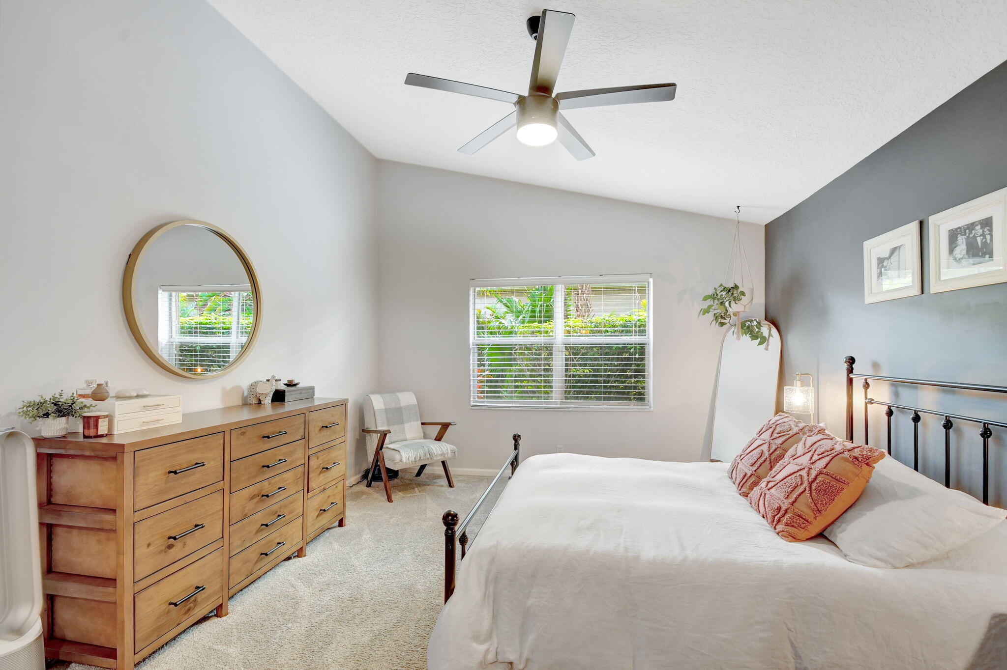 3906 Palladium Lake Drive