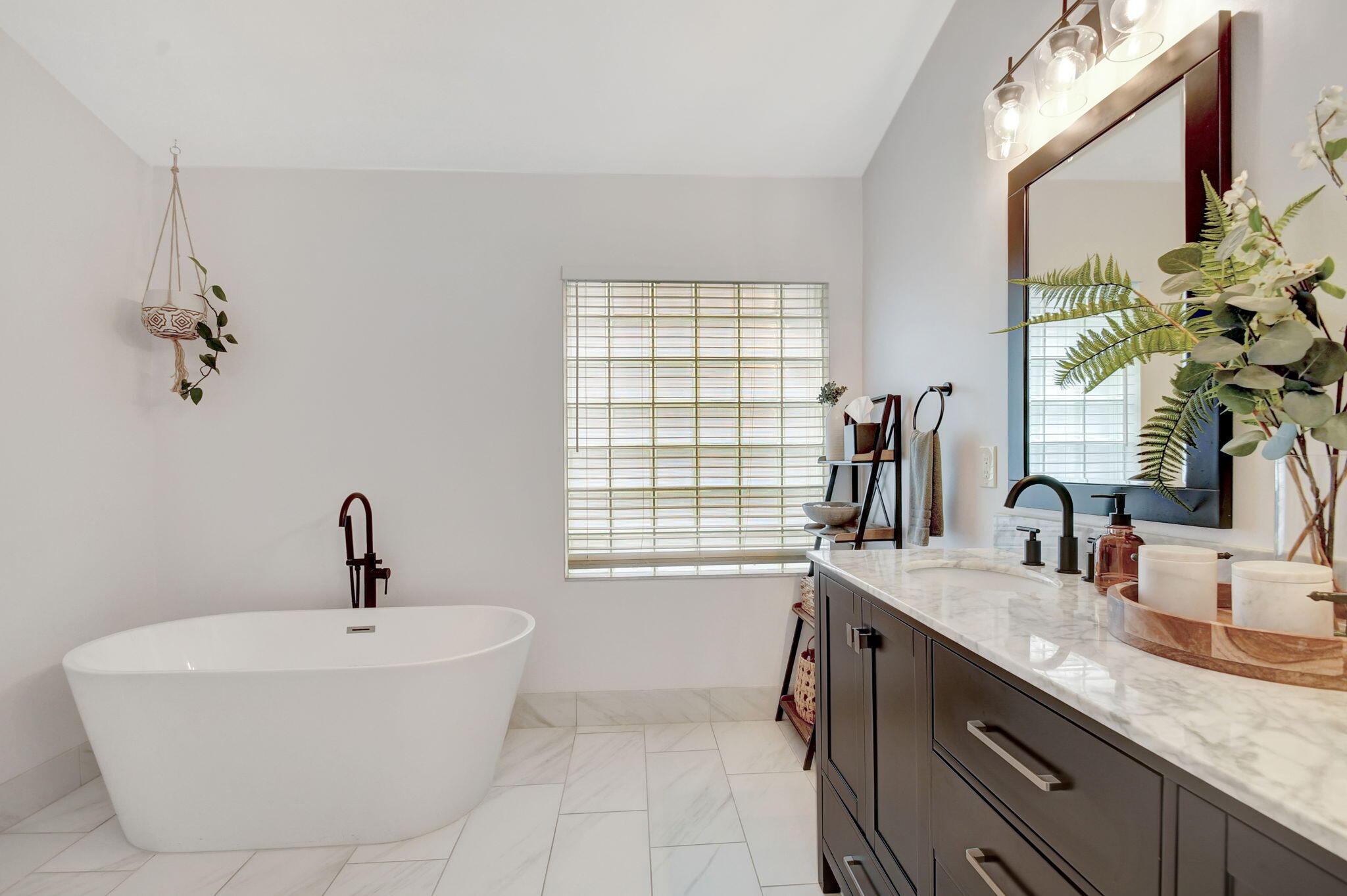 3906 Palladium Lake Drive