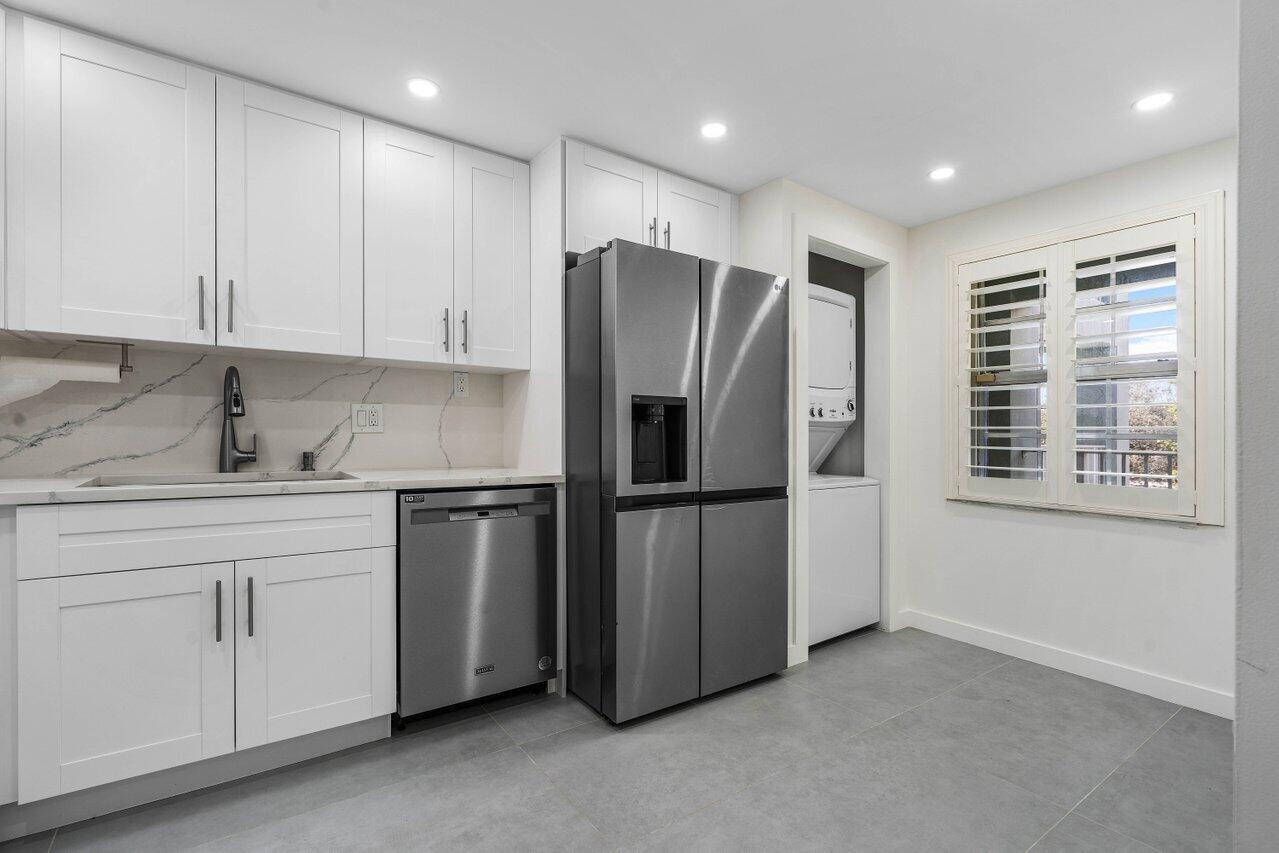 802 Cypress Grove Lane 406