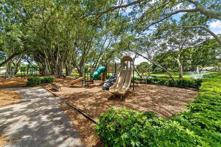 3501 Pine Haven Circle