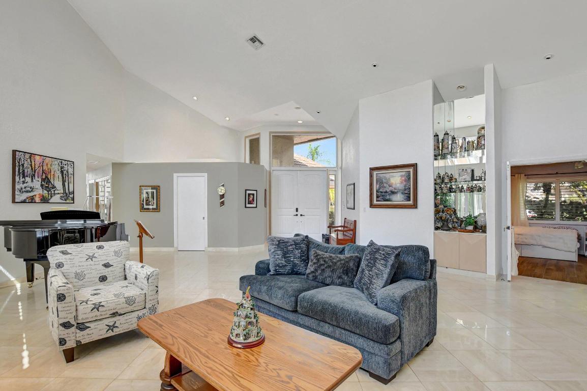 10710 Kirkaldy Lane, Boca Raton