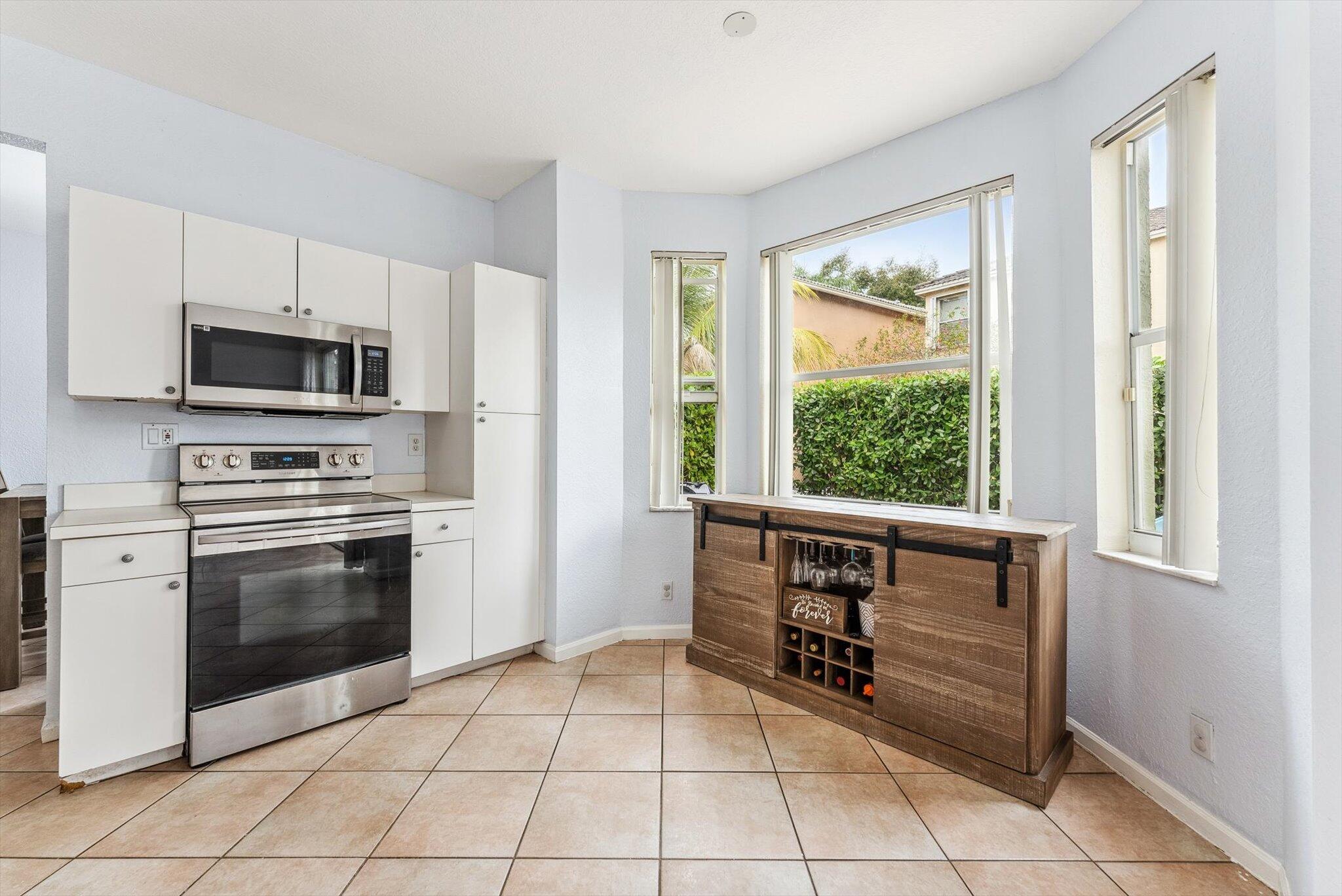 5820 Eagle Cay Terrace