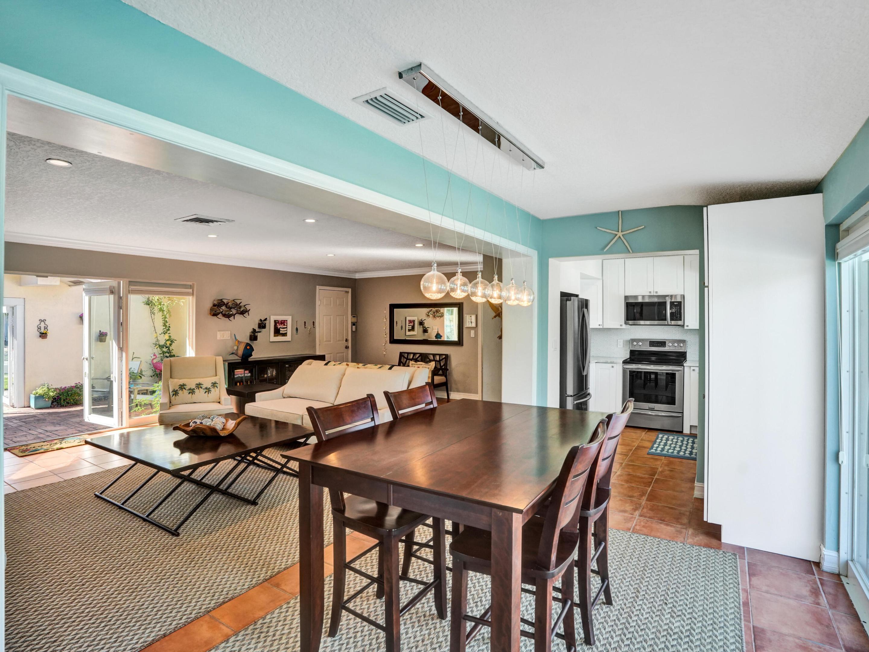 2201 NE 48th Court