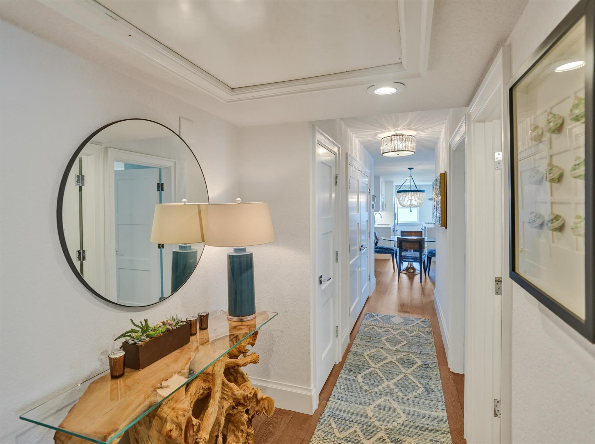 1051 Hillsboro Mile 510e