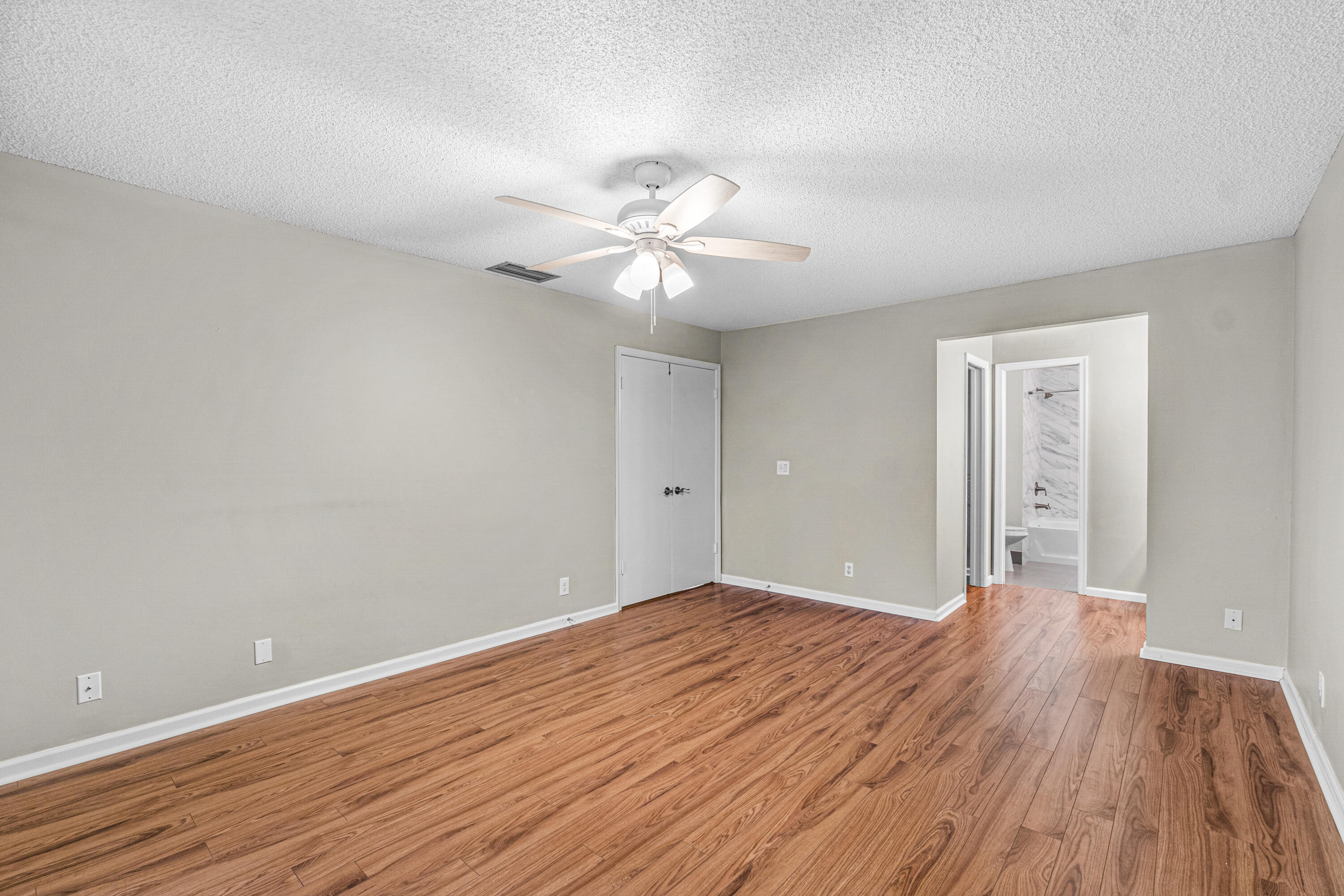 10137 Mangrove Drive 202, Boynton Beach Unit: 202