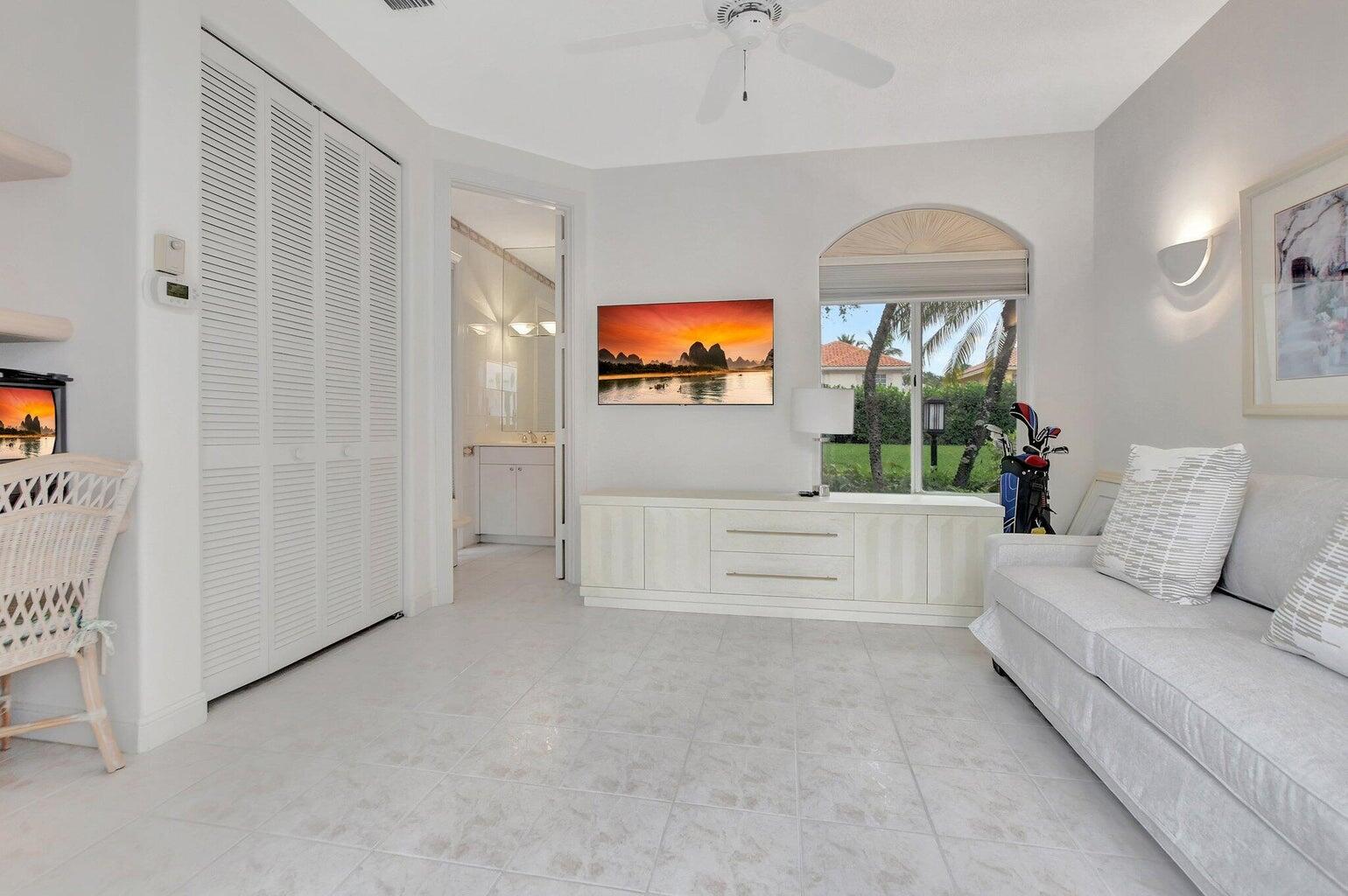 7071 Mallorca Crescent