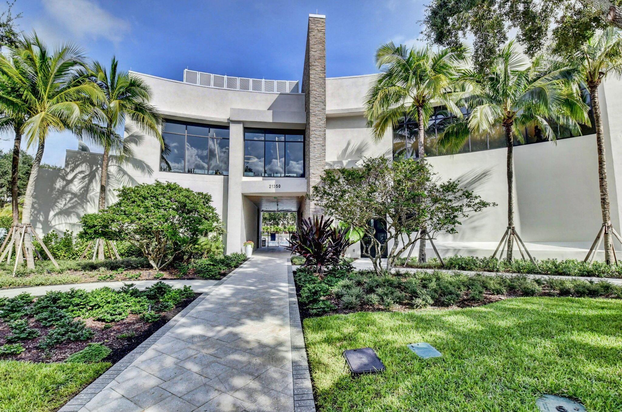7071 Mallorca Crescent
