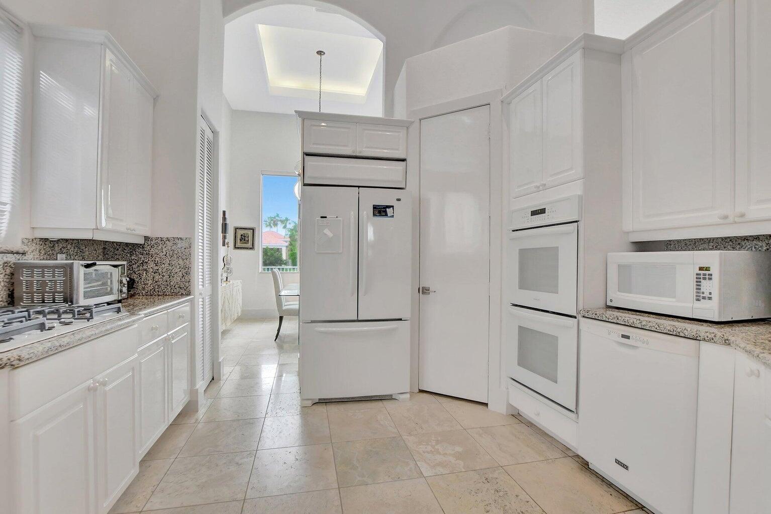 7071 Mallorca Crescent