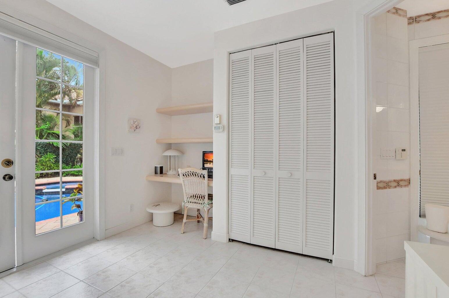 7071 Mallorca Crescent