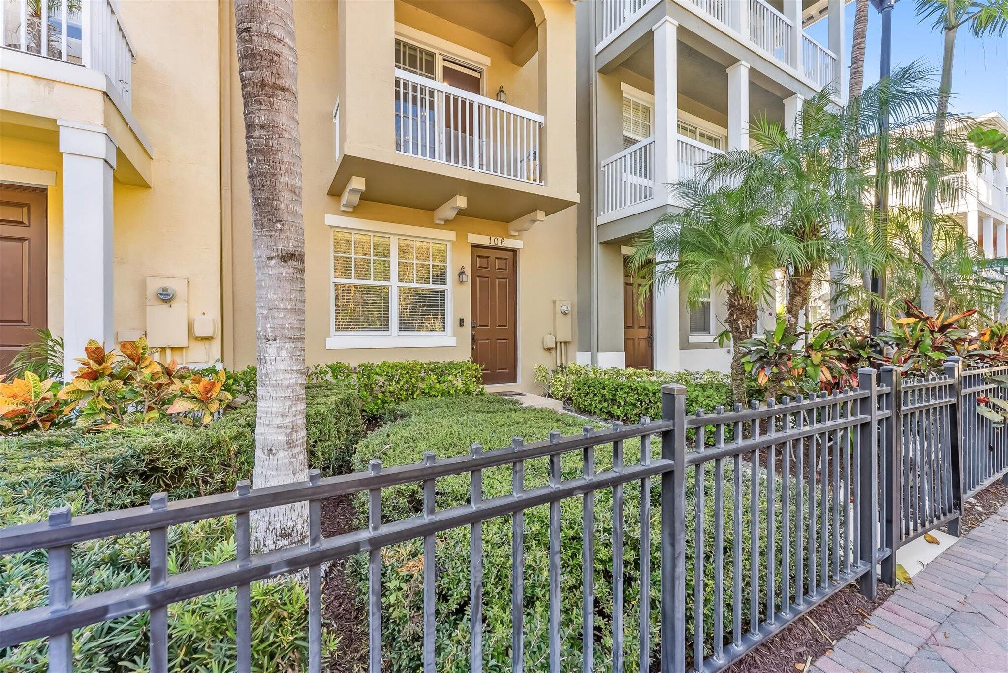 106 SW 1st Avenue