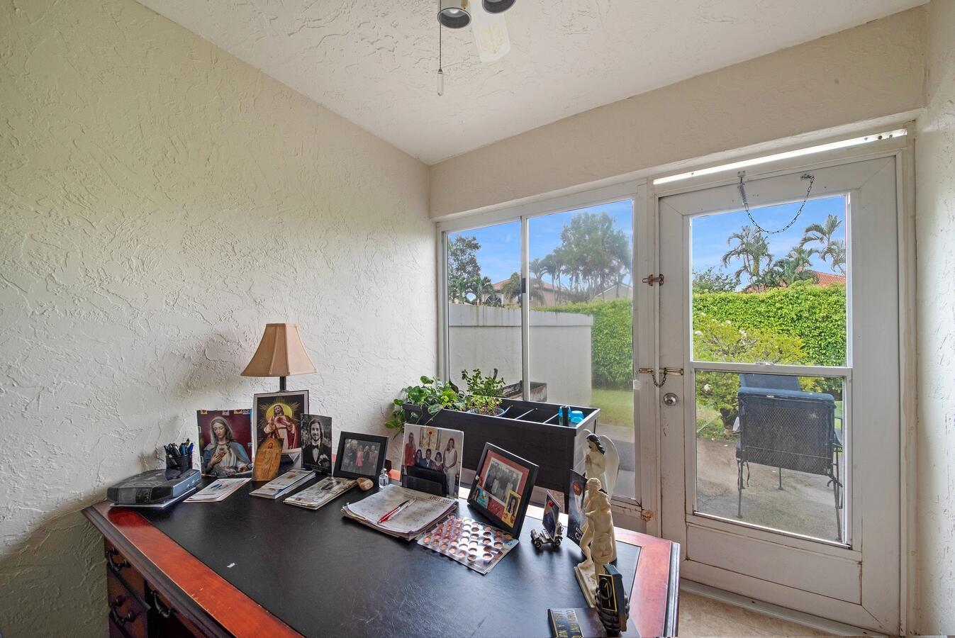 7872 Mansfield Hollow Road