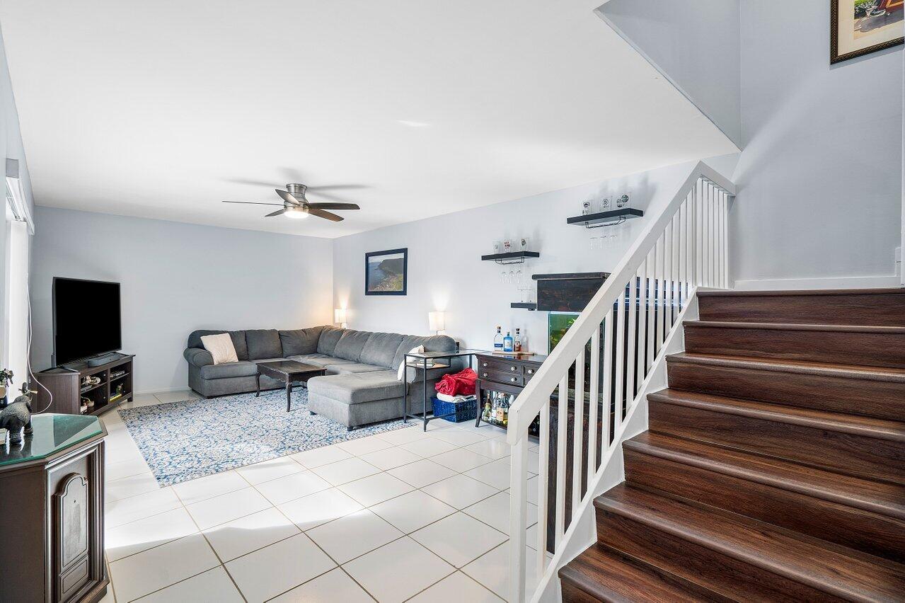 2899 SW 22nd Circle 43d