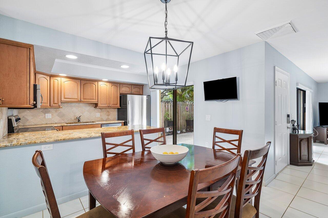 2899 SW 22nd Circle 43d