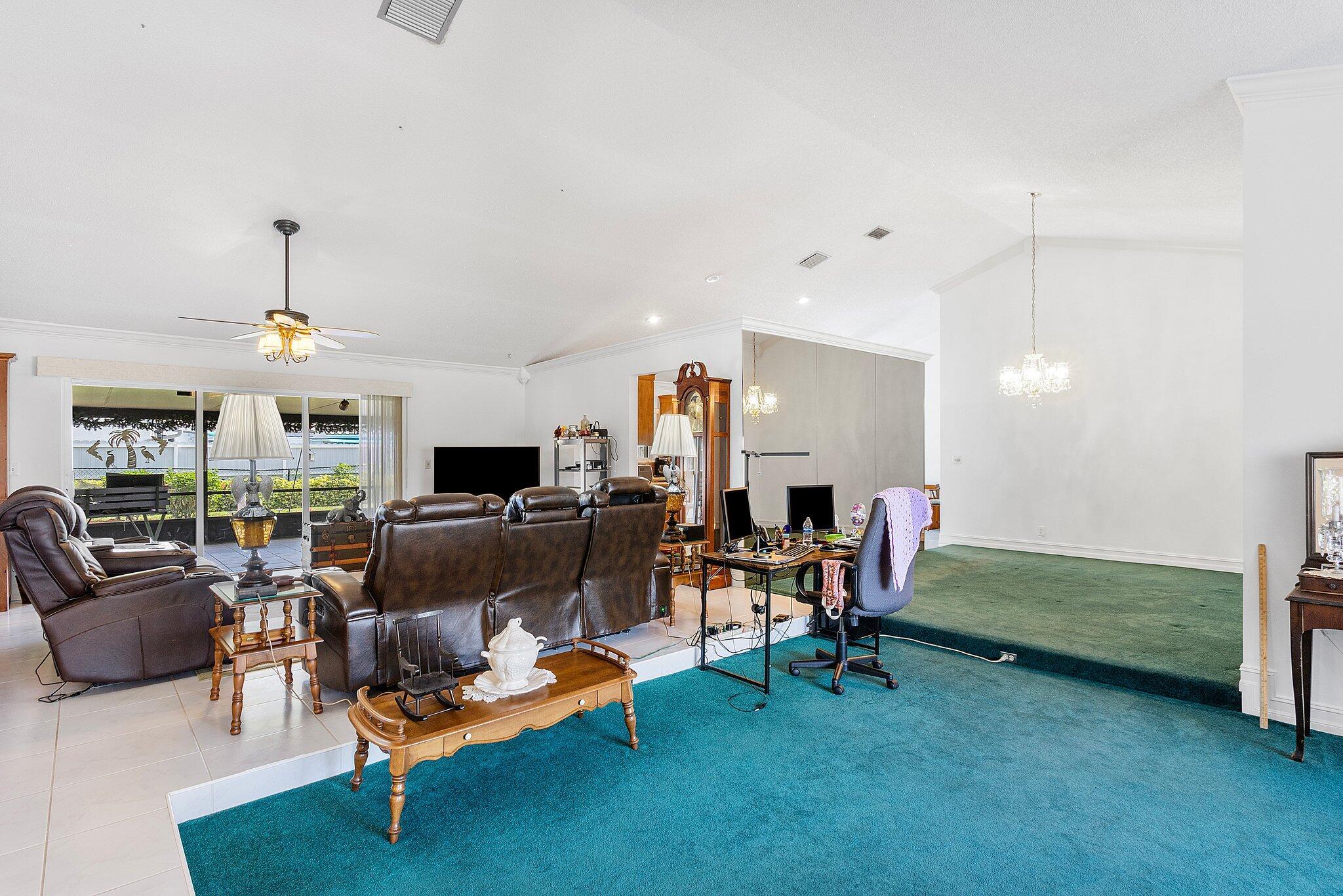 9776 Sun Pointe Drive