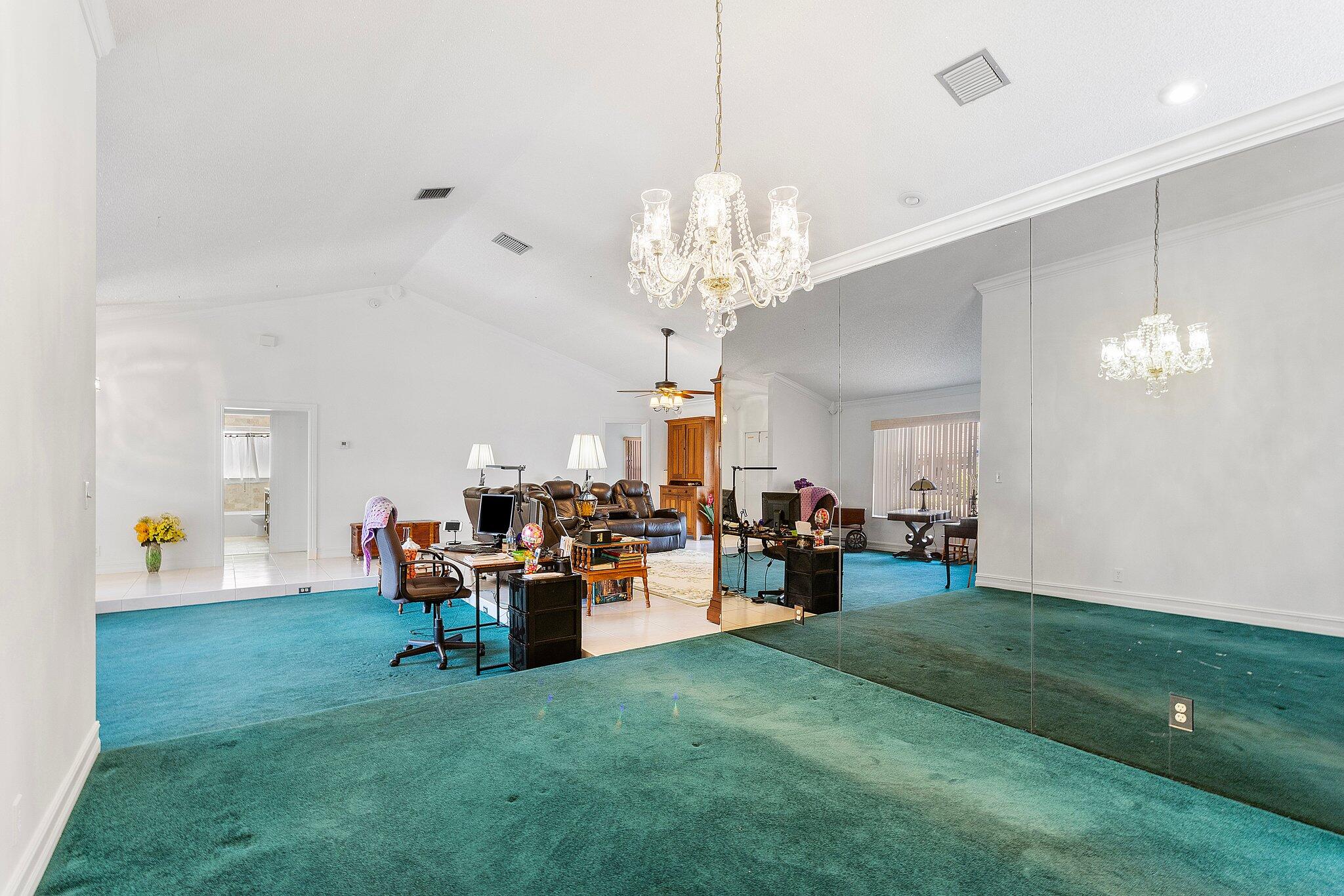 9776 Sun Pointe Drive