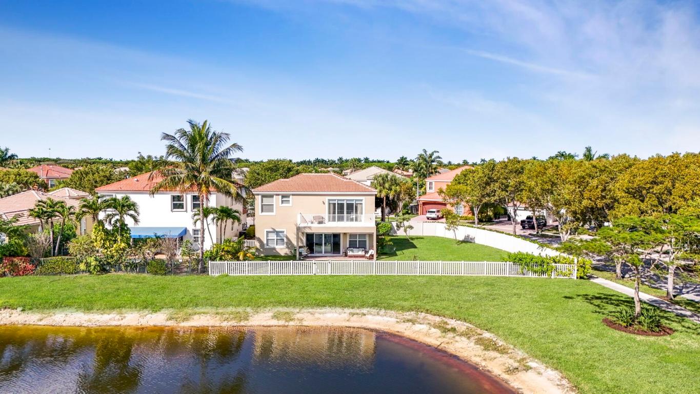 2735 Shaughnessy Drive, Wellington