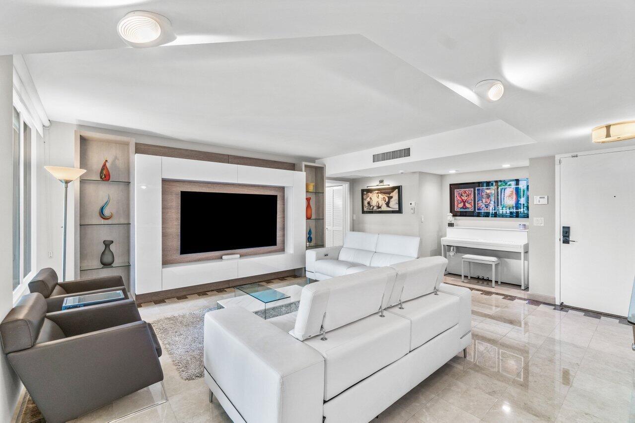 140 SE 5th Avenue 343