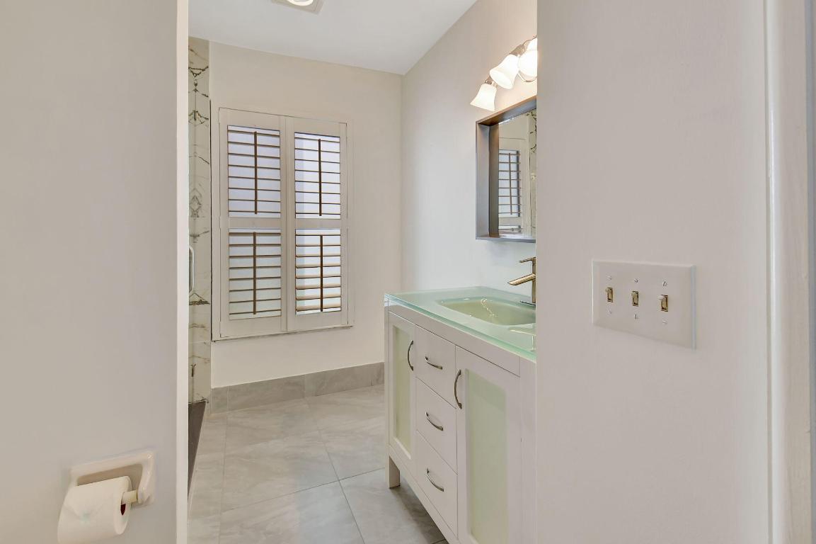 1205 NW 25th Lane, Delray Beach