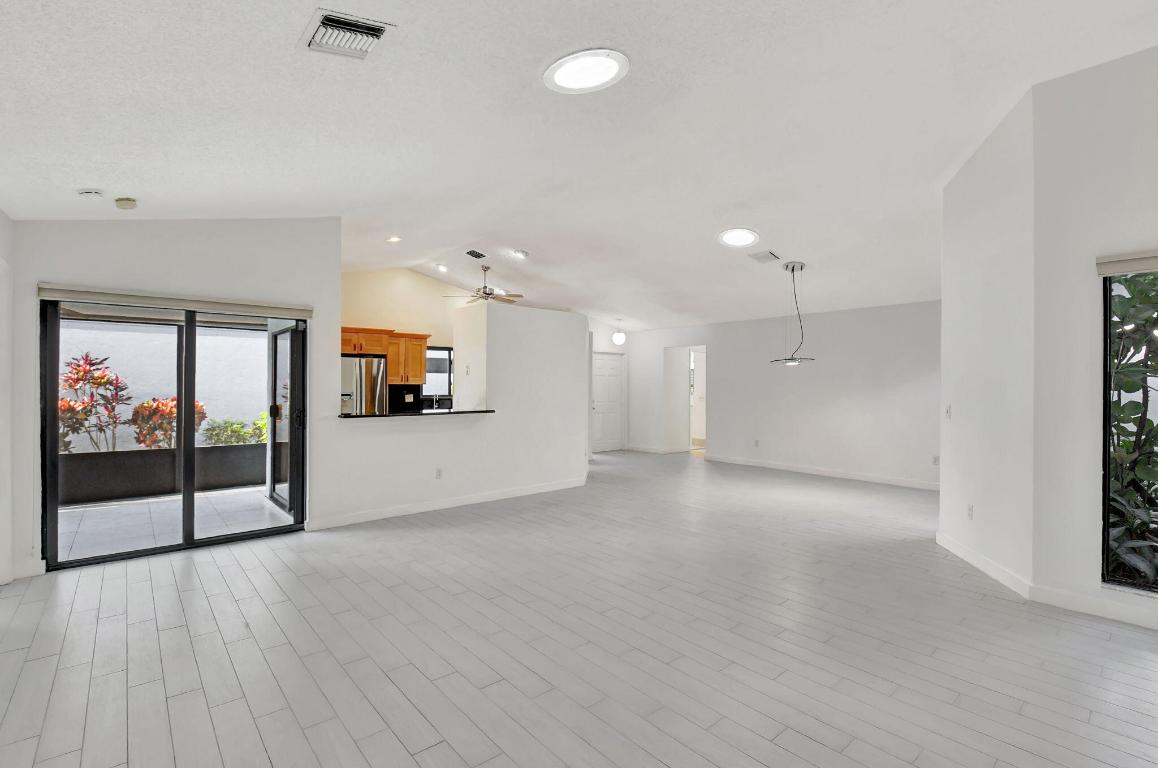 1205 NW 25th Lane, Delray Beach