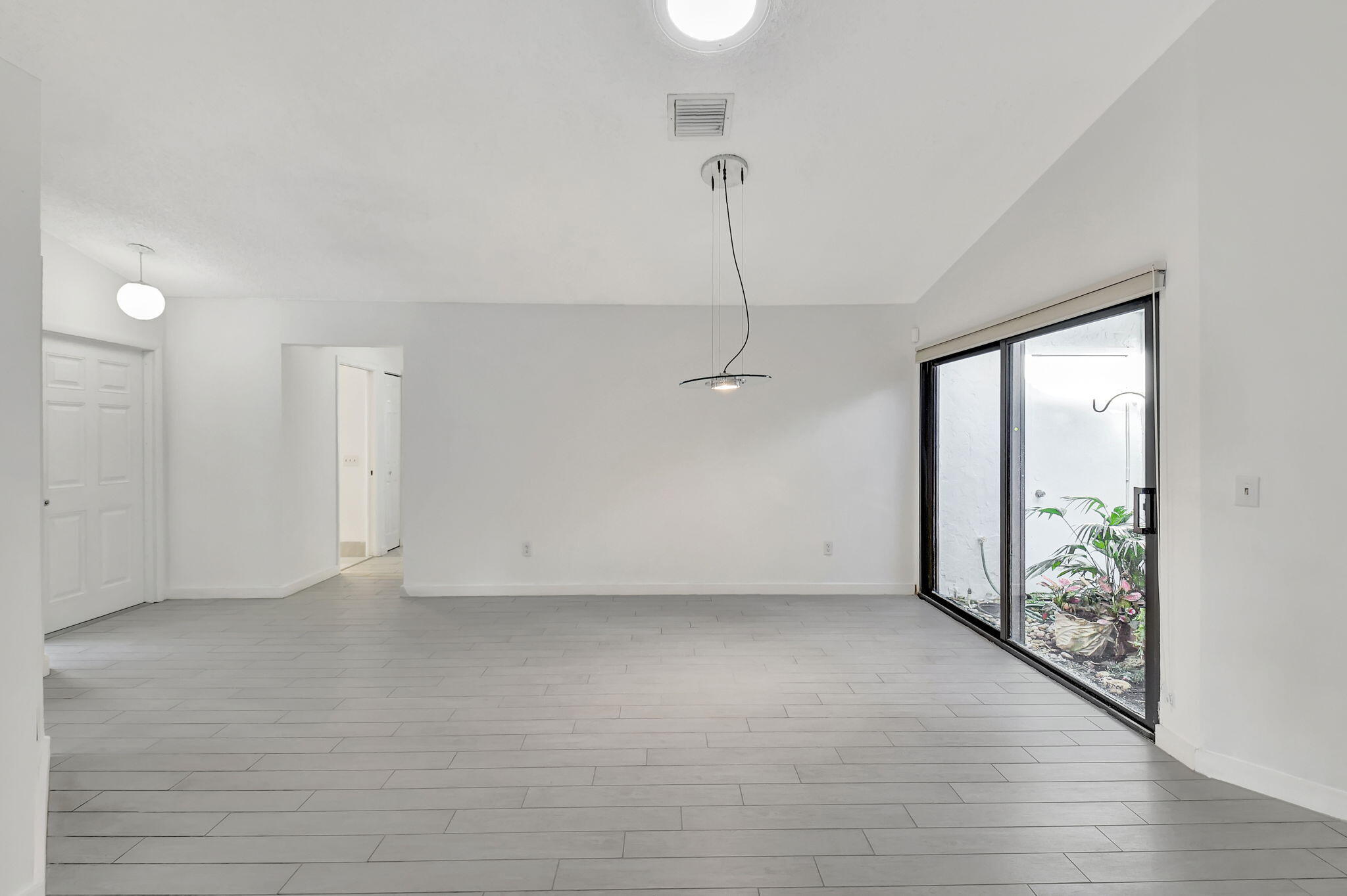 1205 NW 25th Lane, Delray Beach