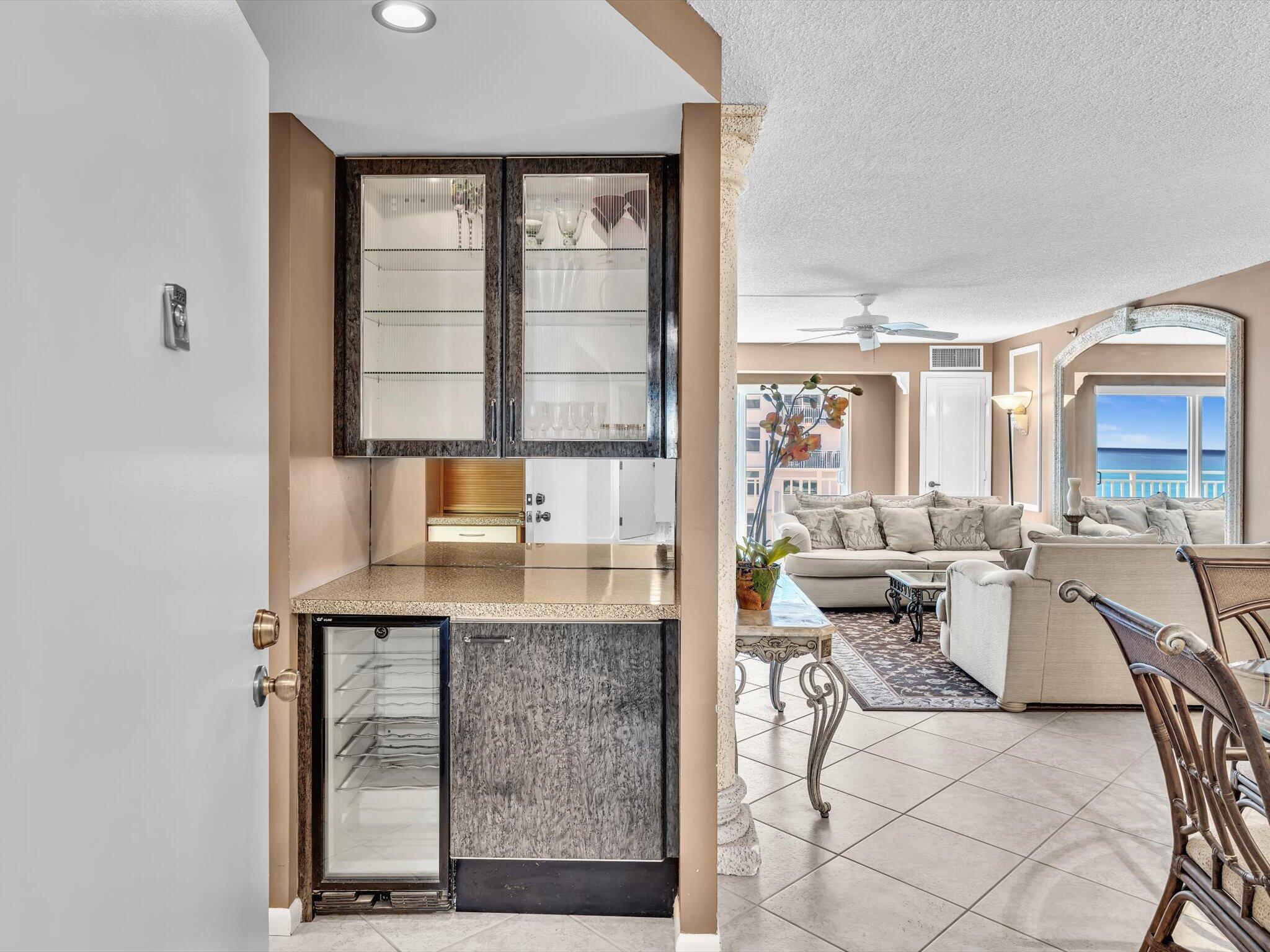 4505 S Ocean Boulevard 605, Highland Beach Unit: 605