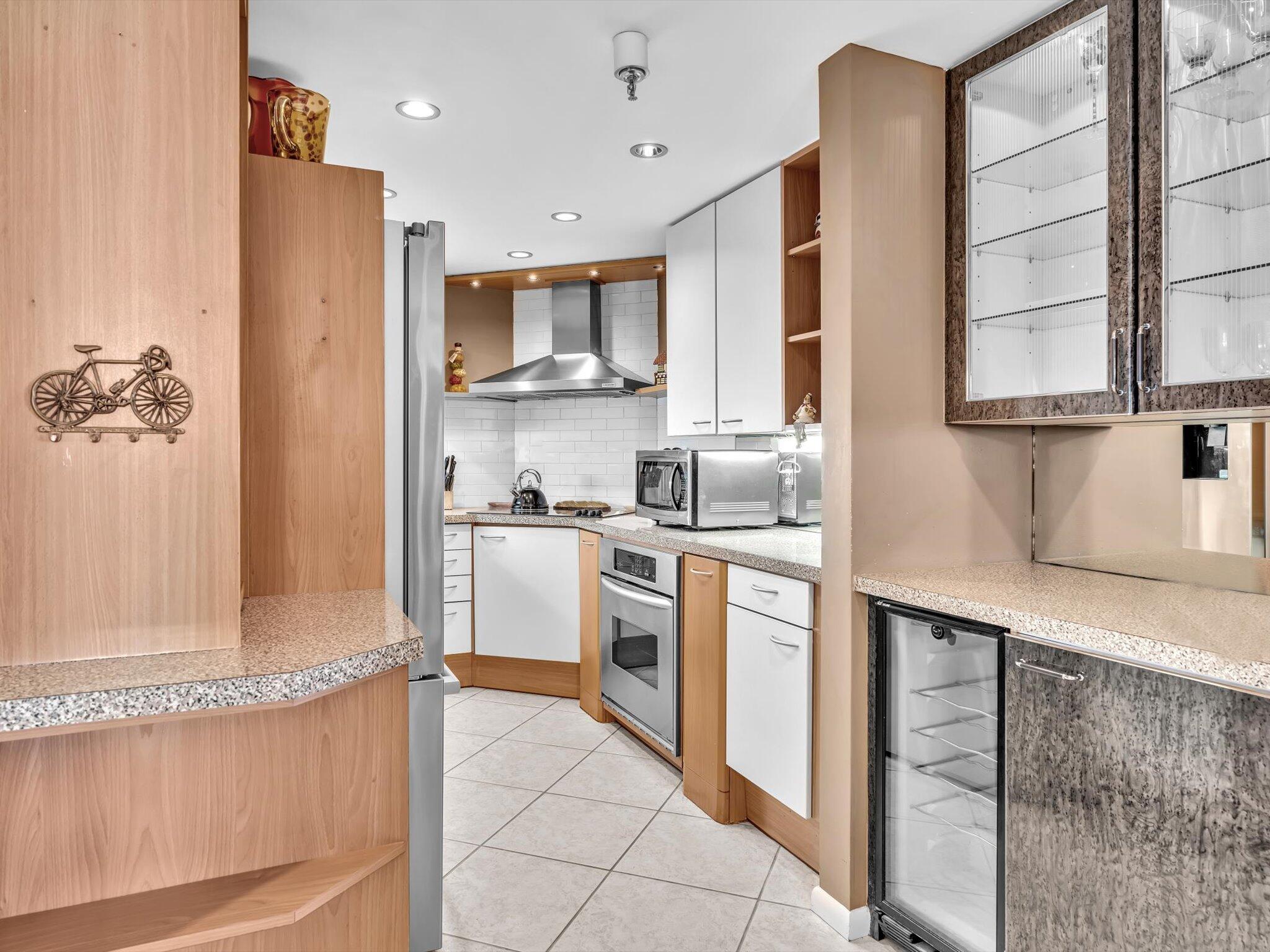 4505 S Ocean Boulevard 605, Highland Beach Unit: 605