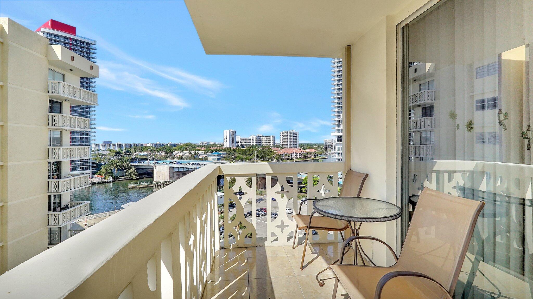 1825 S Ocean Dr Drive 908