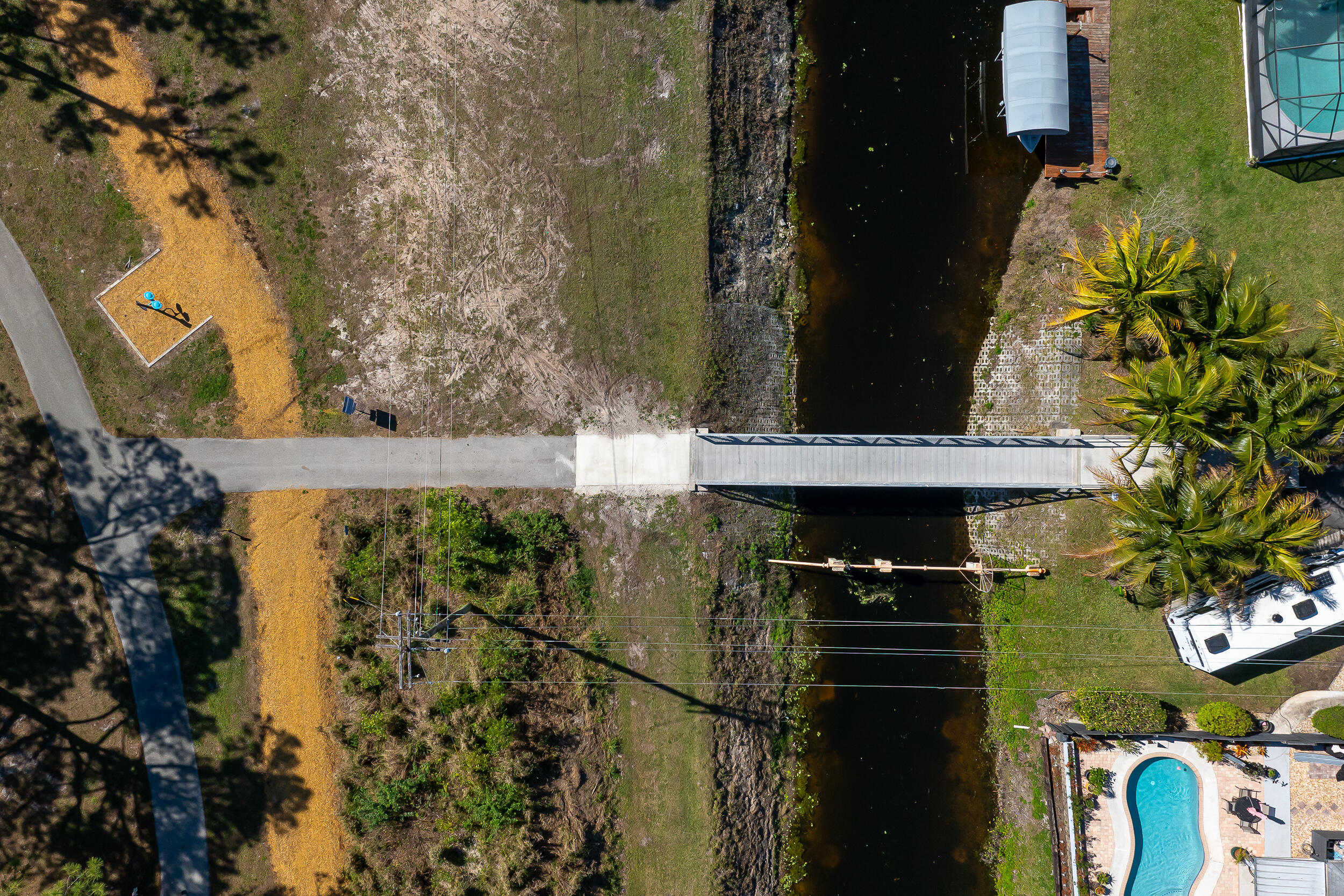 1422 Oxford Lane 14d