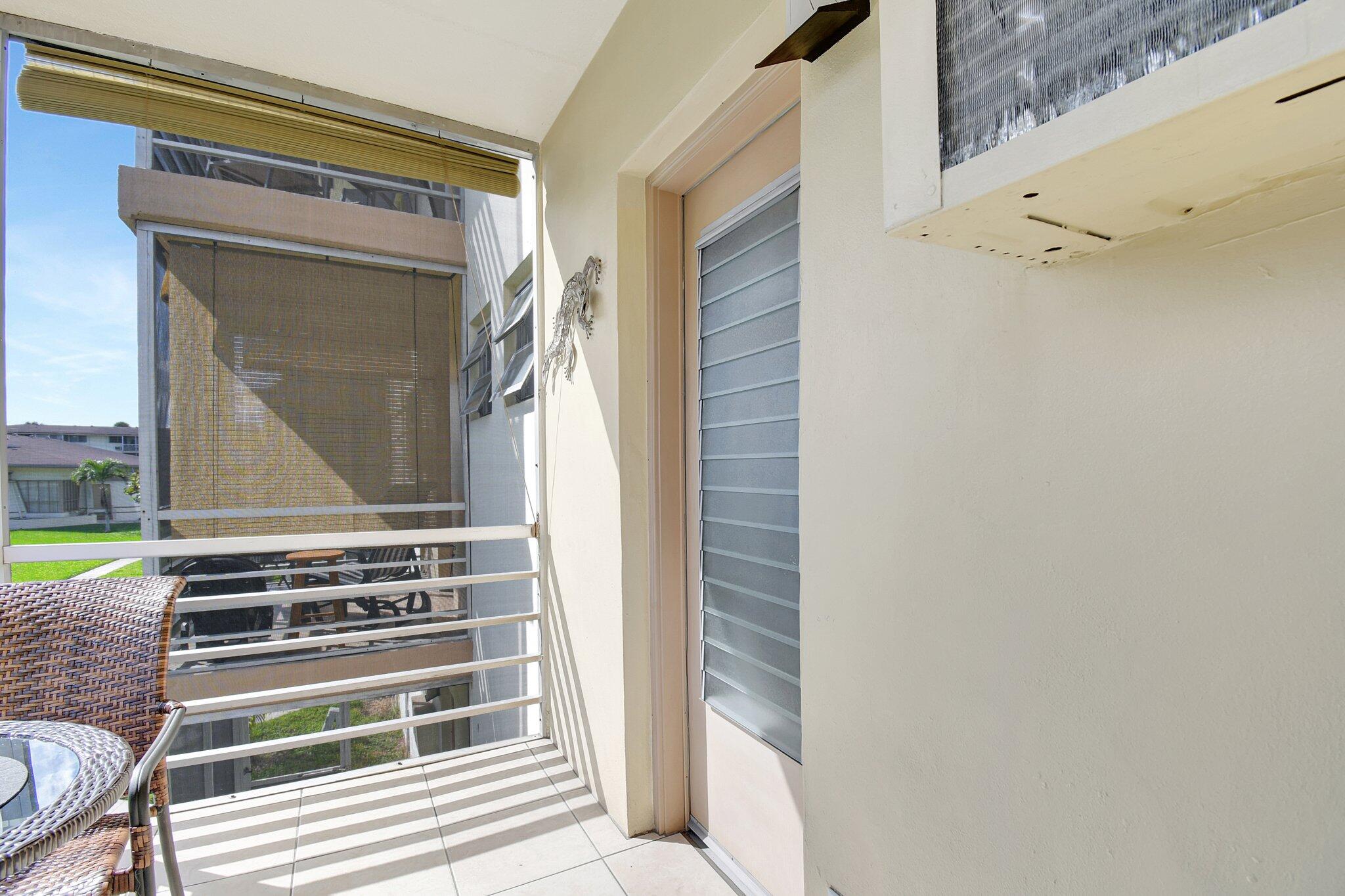 16900 NE 14th Avenue 205, Miami Unit: 205