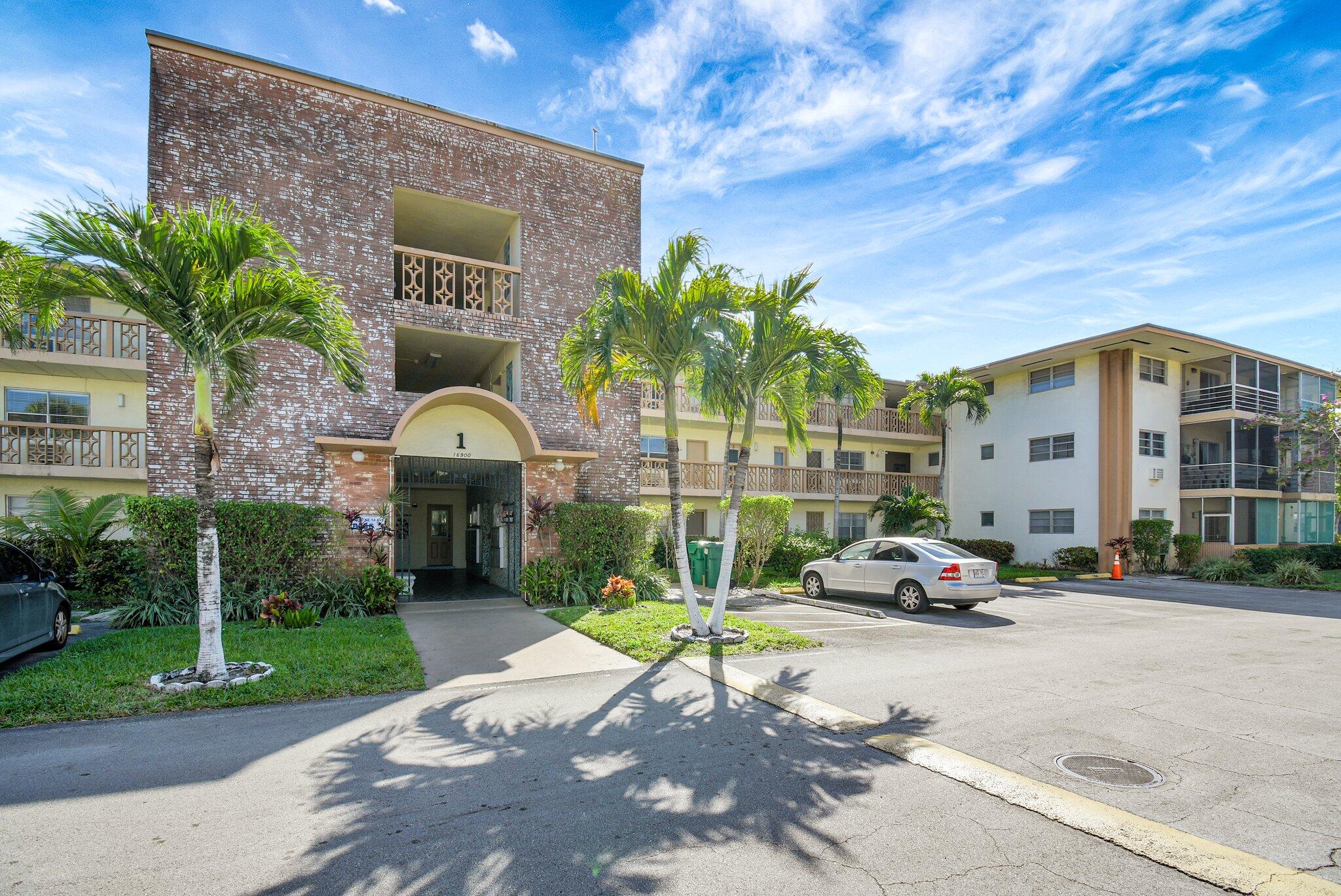 16900 NE 14th Avenue 205, Miami Unit: 205