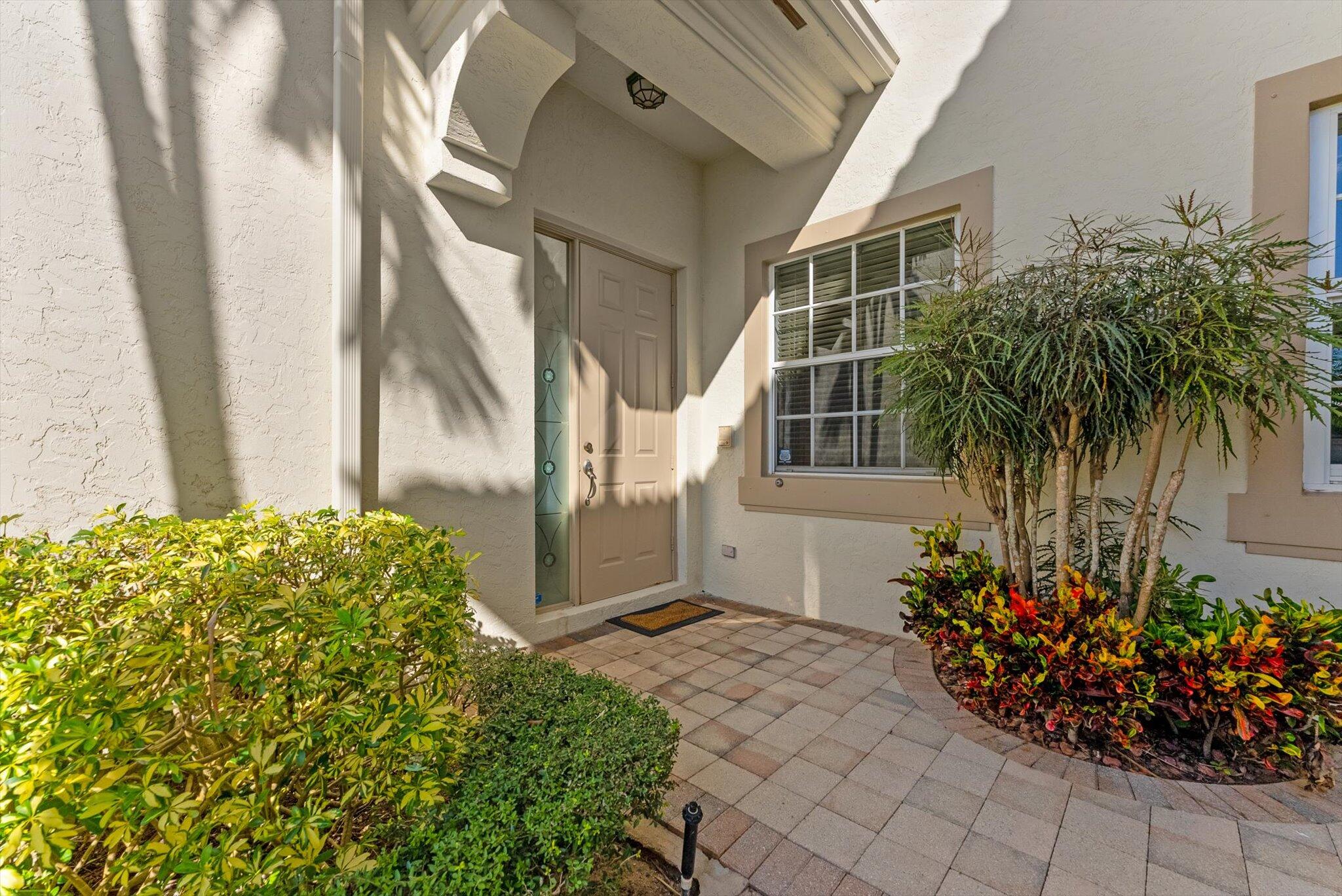 6181 Island Walk A