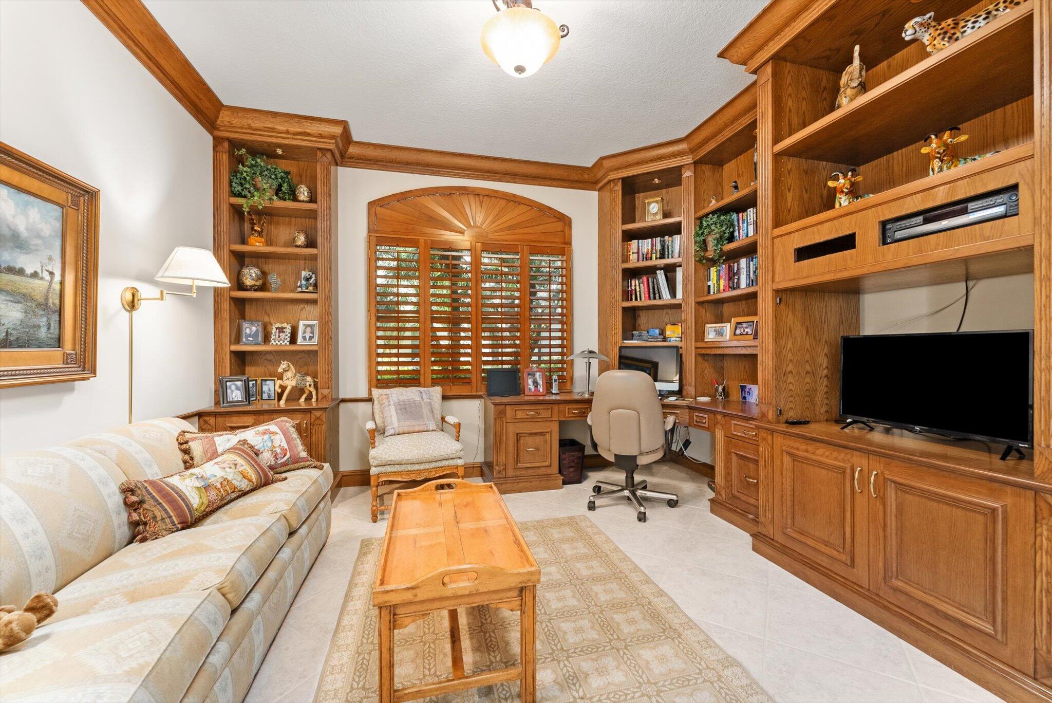 6181 Island Walk A