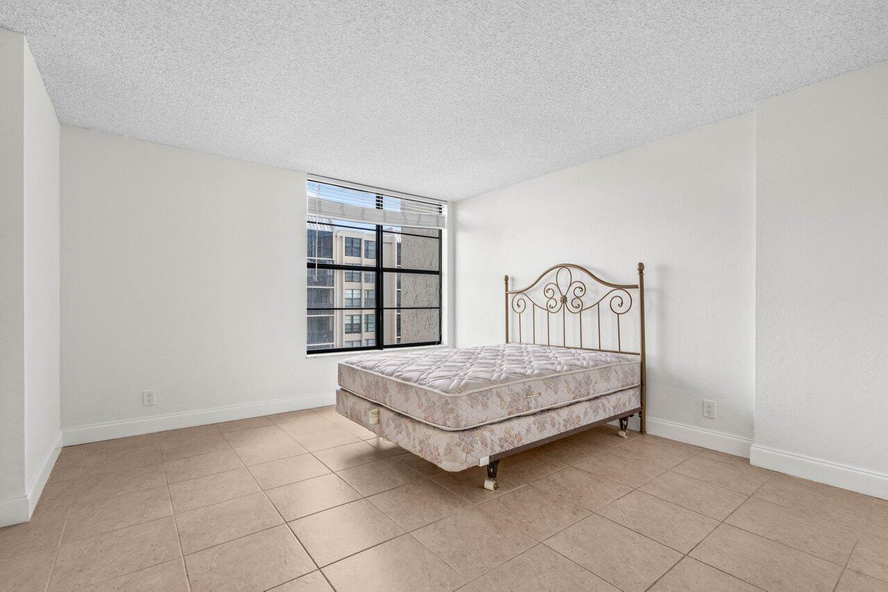 12 Royal Palm Way Unit 405