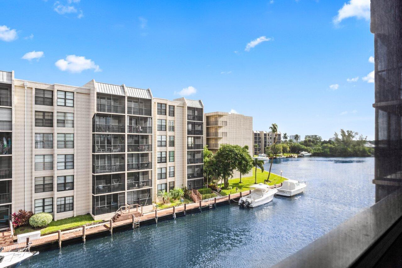 12 Royal Palm Way Unit 405