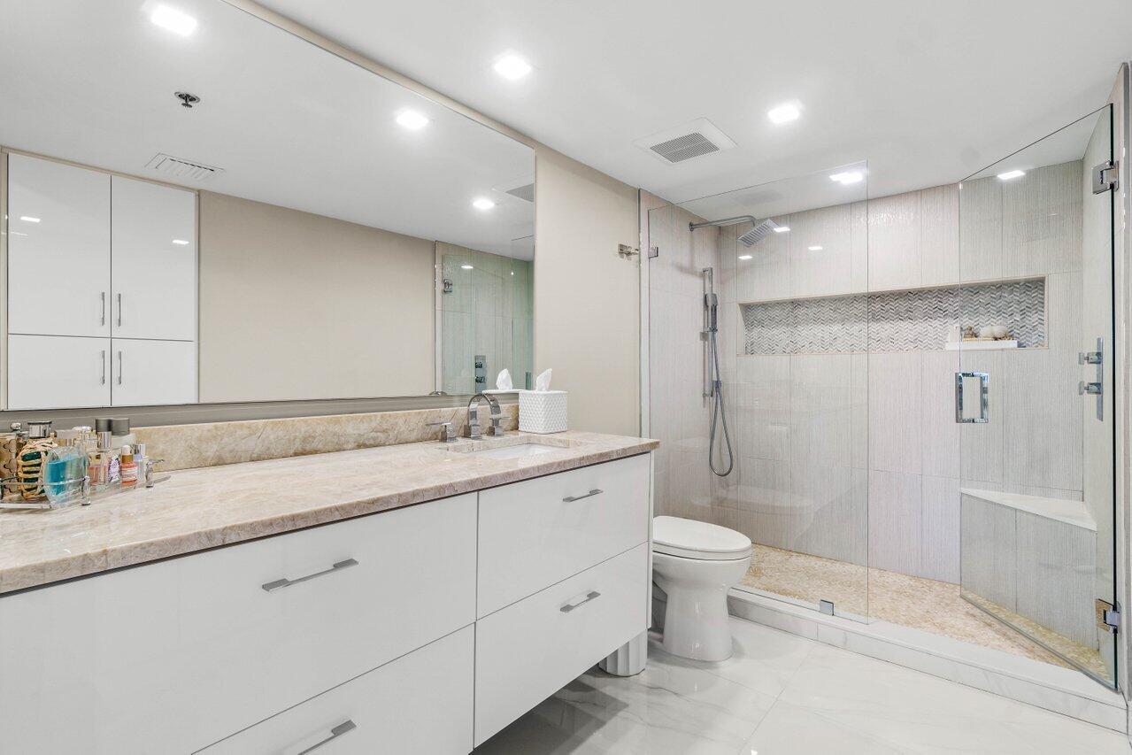 1975 Bridgewood Drive