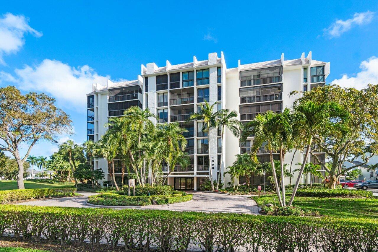 1975 Bridgewood Drive