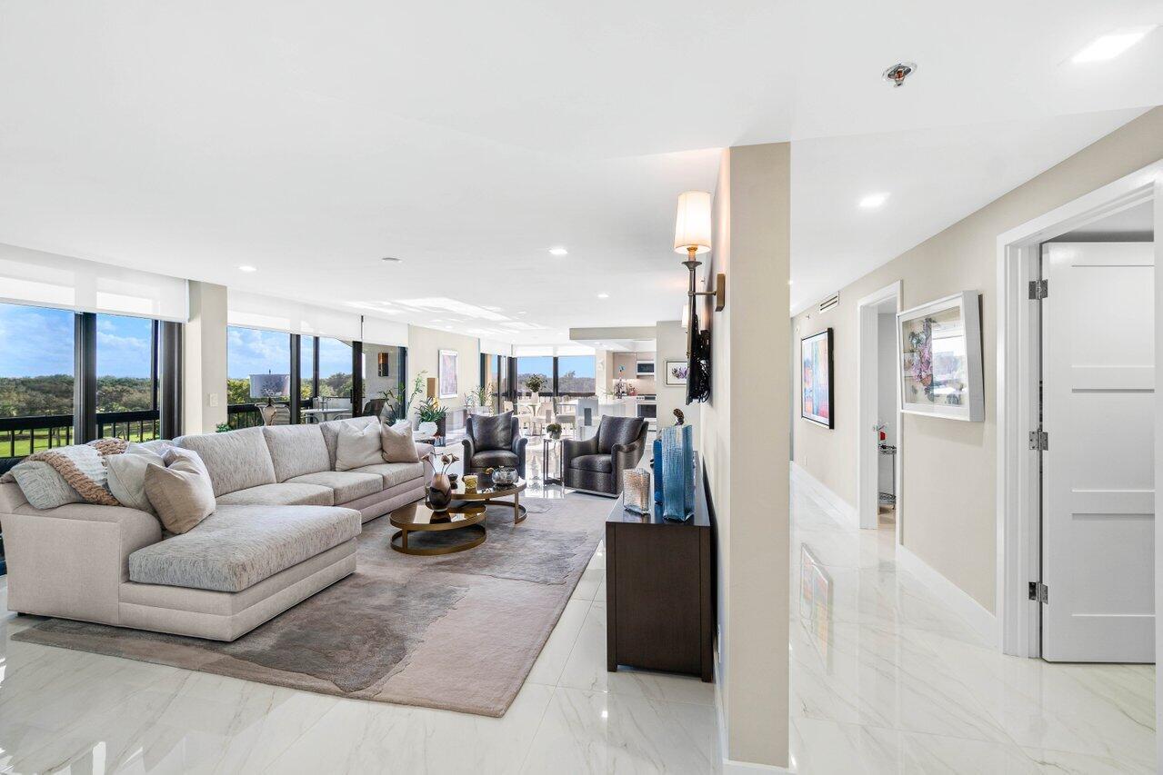 1975 Bridgewood Drive