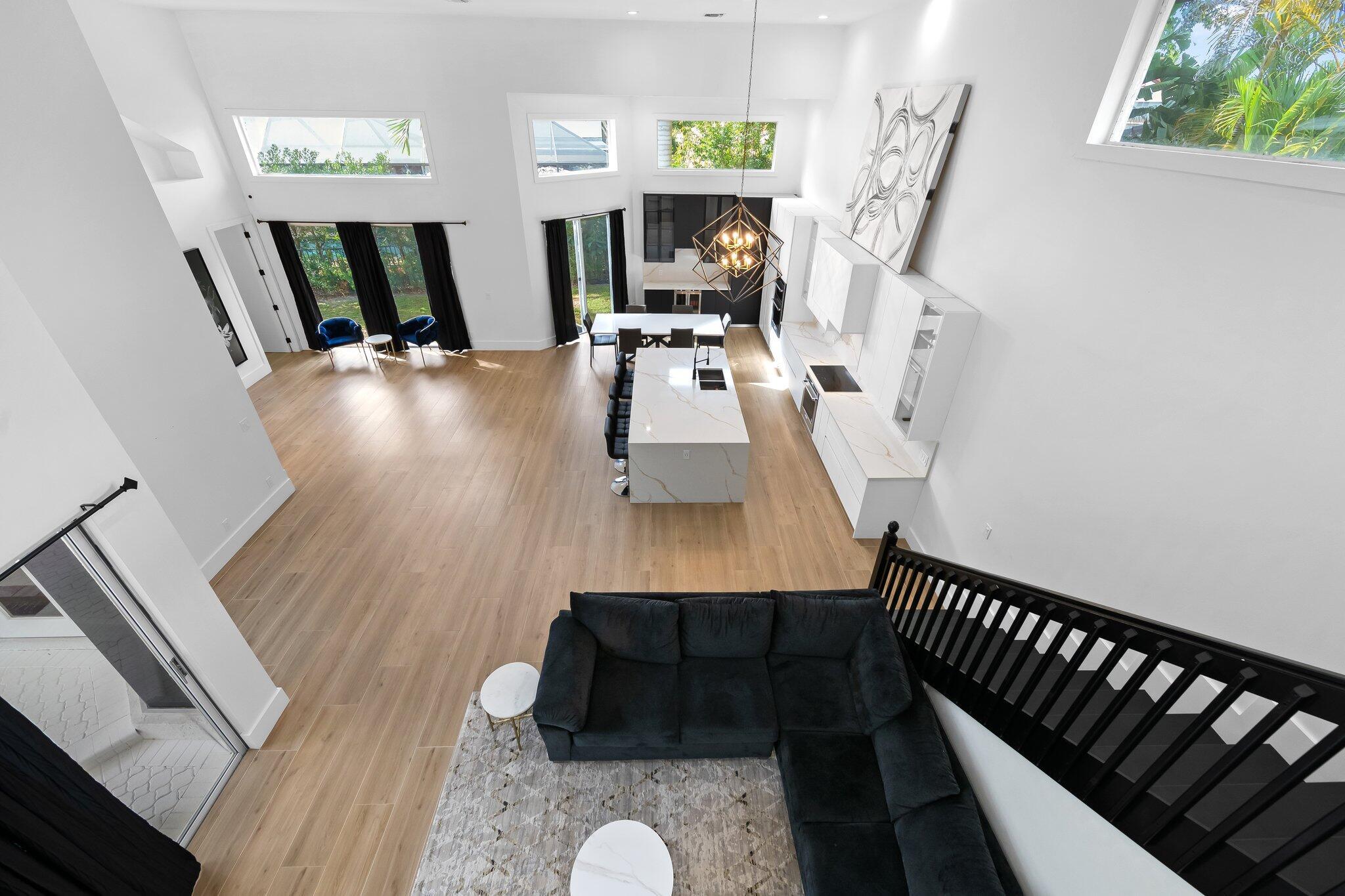 10811 Santa Rosa Drive