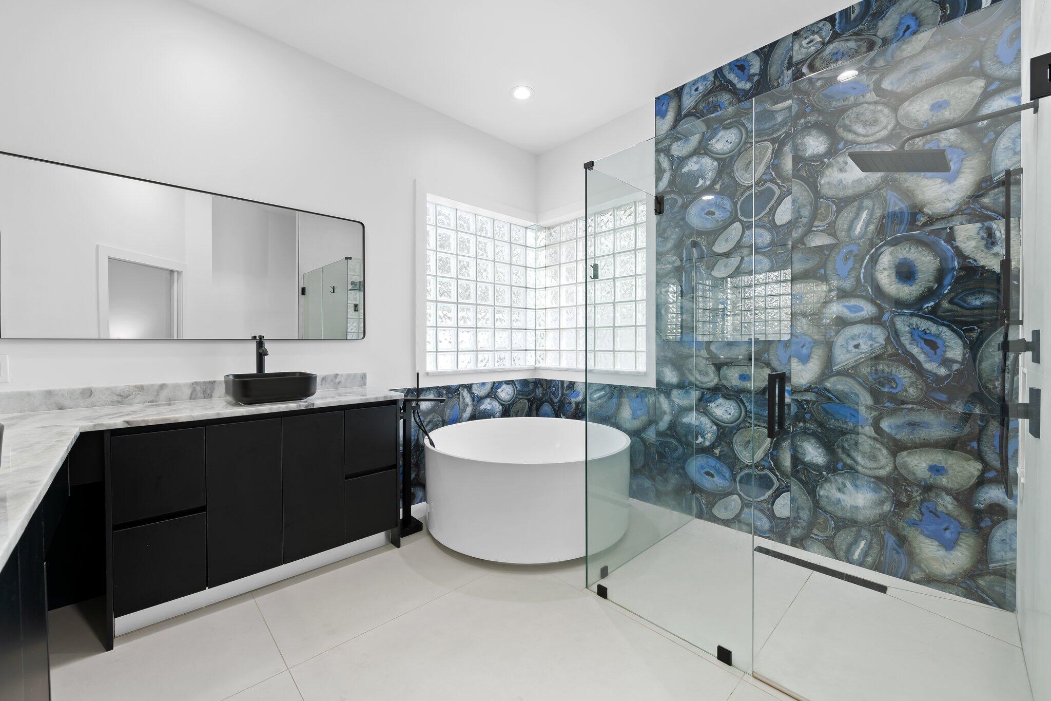 10811 Santa Rosa Drive