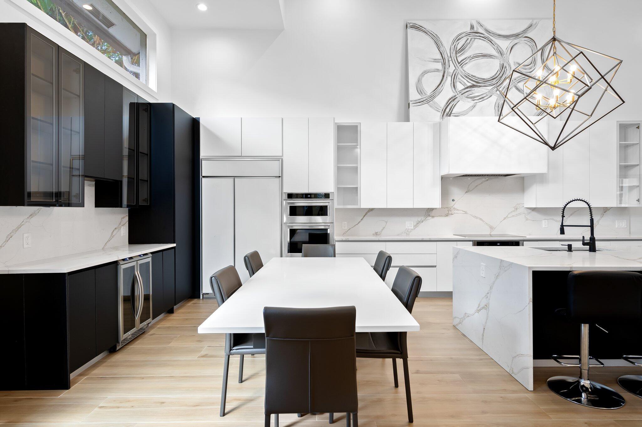 10811 Santa Rosa Drive