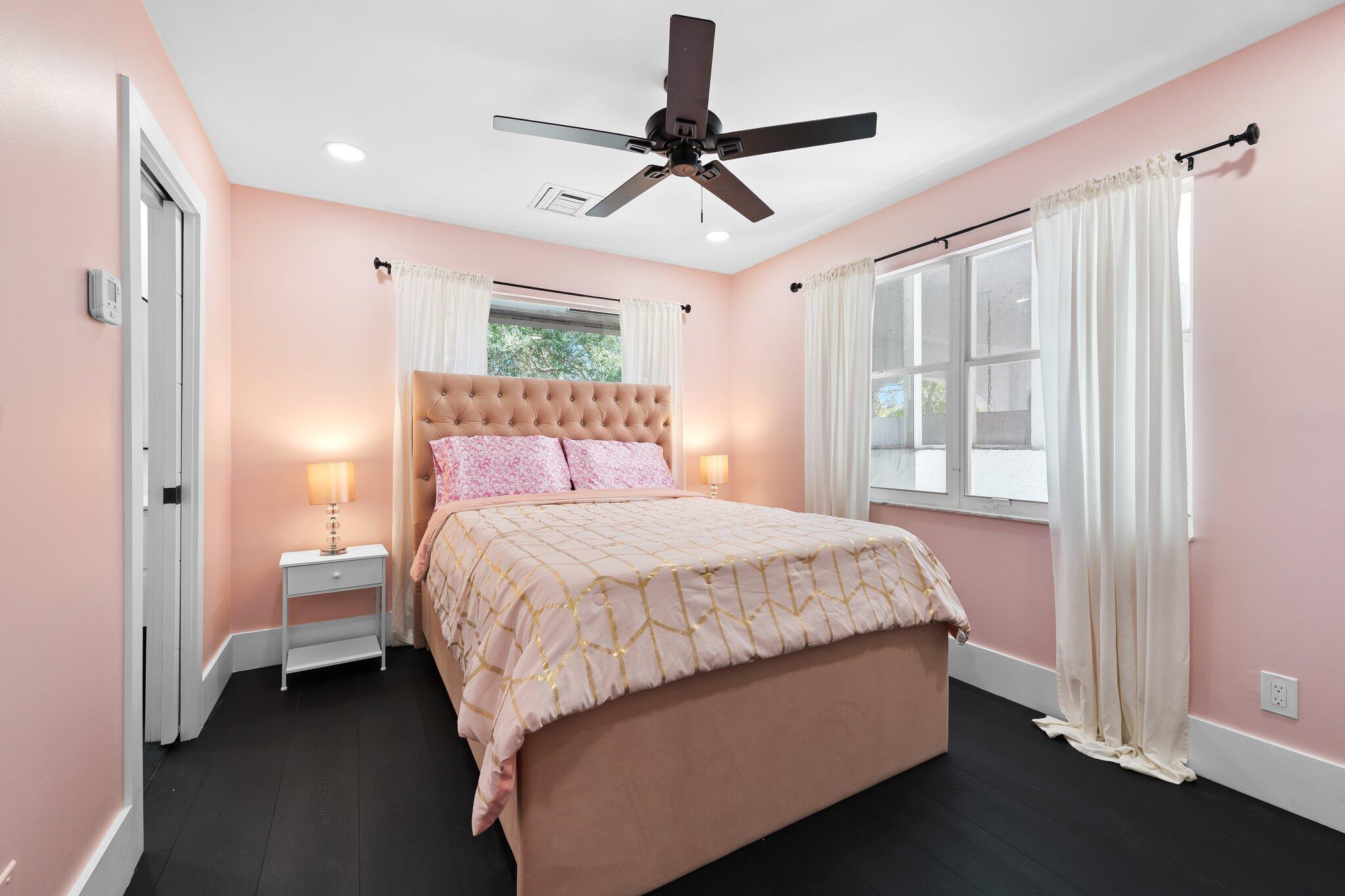 10811 Santa Rosa Drive