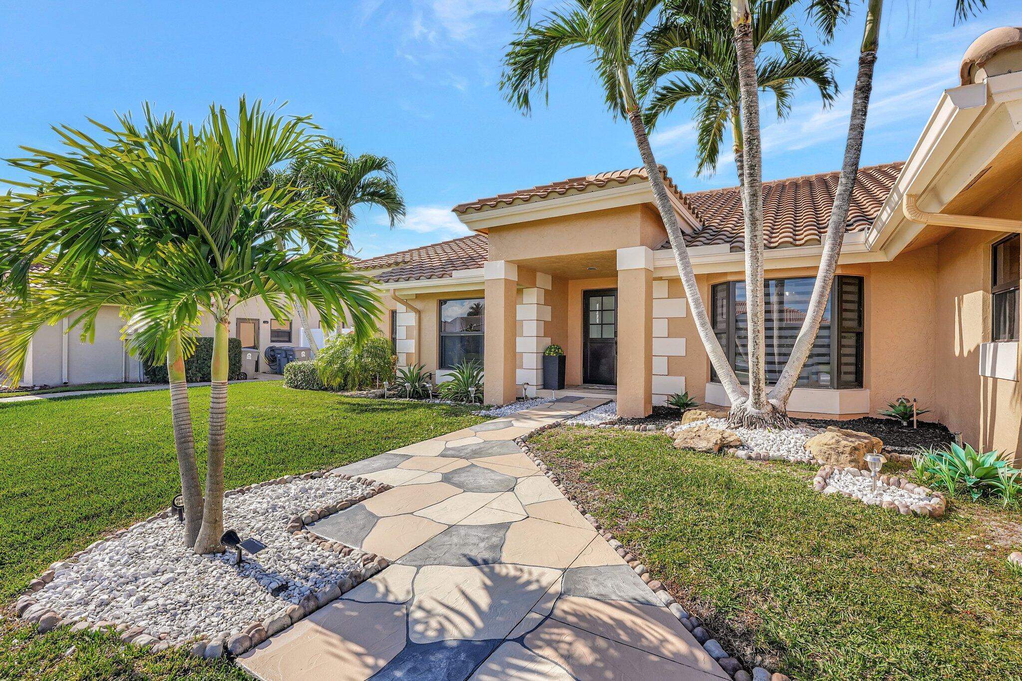 11660 Island Lakes Lane