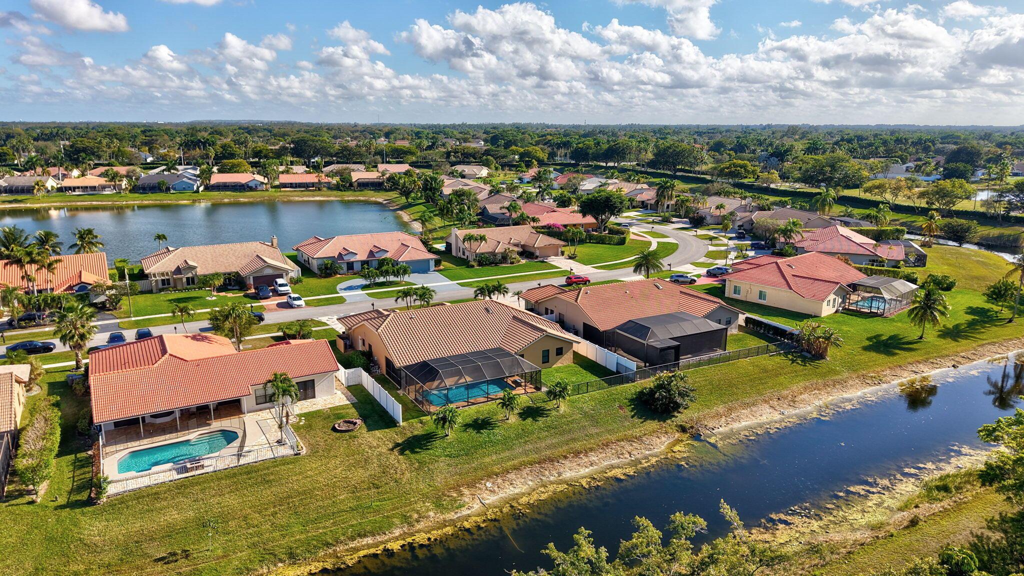 11660 Island Lakes Lane