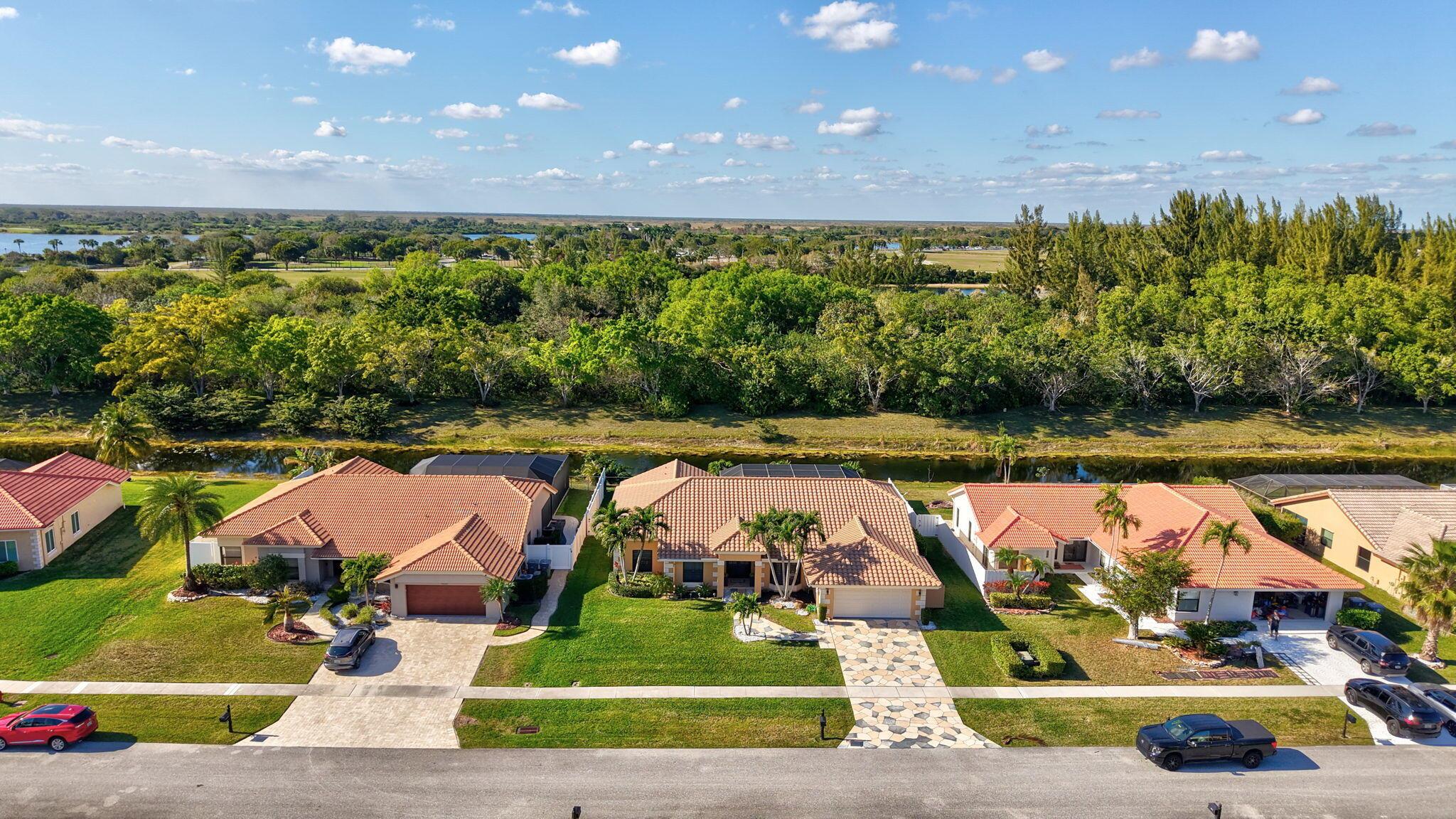 11660 Island Lakes Lane