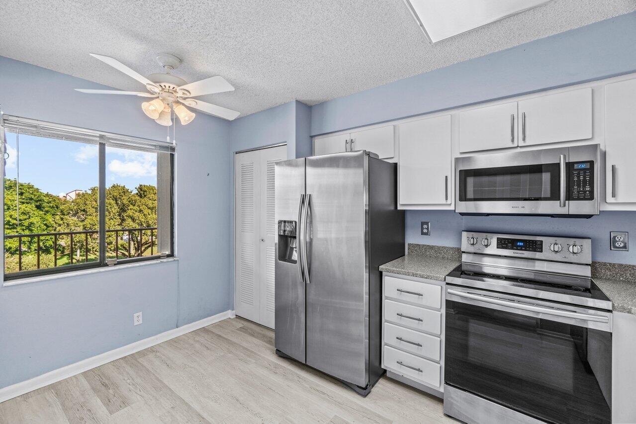 7300 Amberly Lane 402