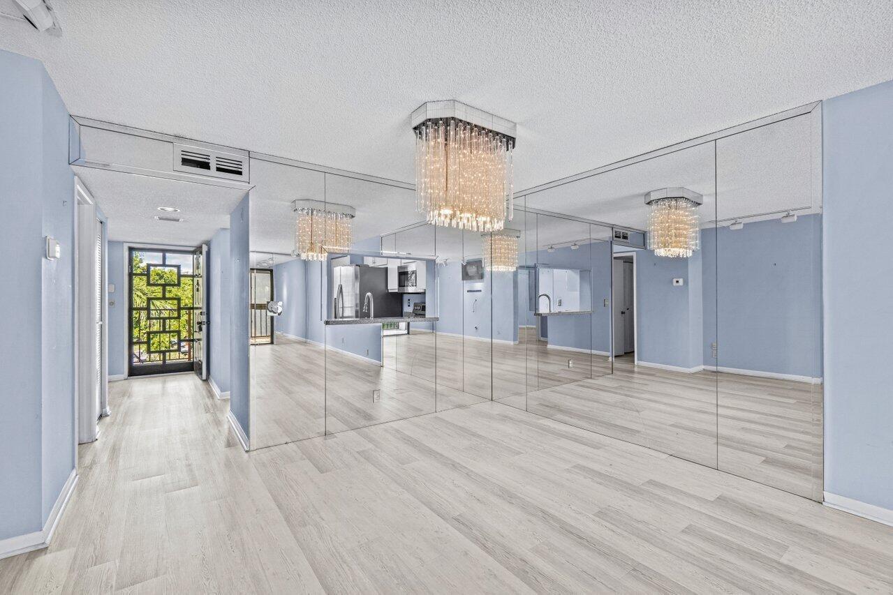 7300 Amberly Lane 402